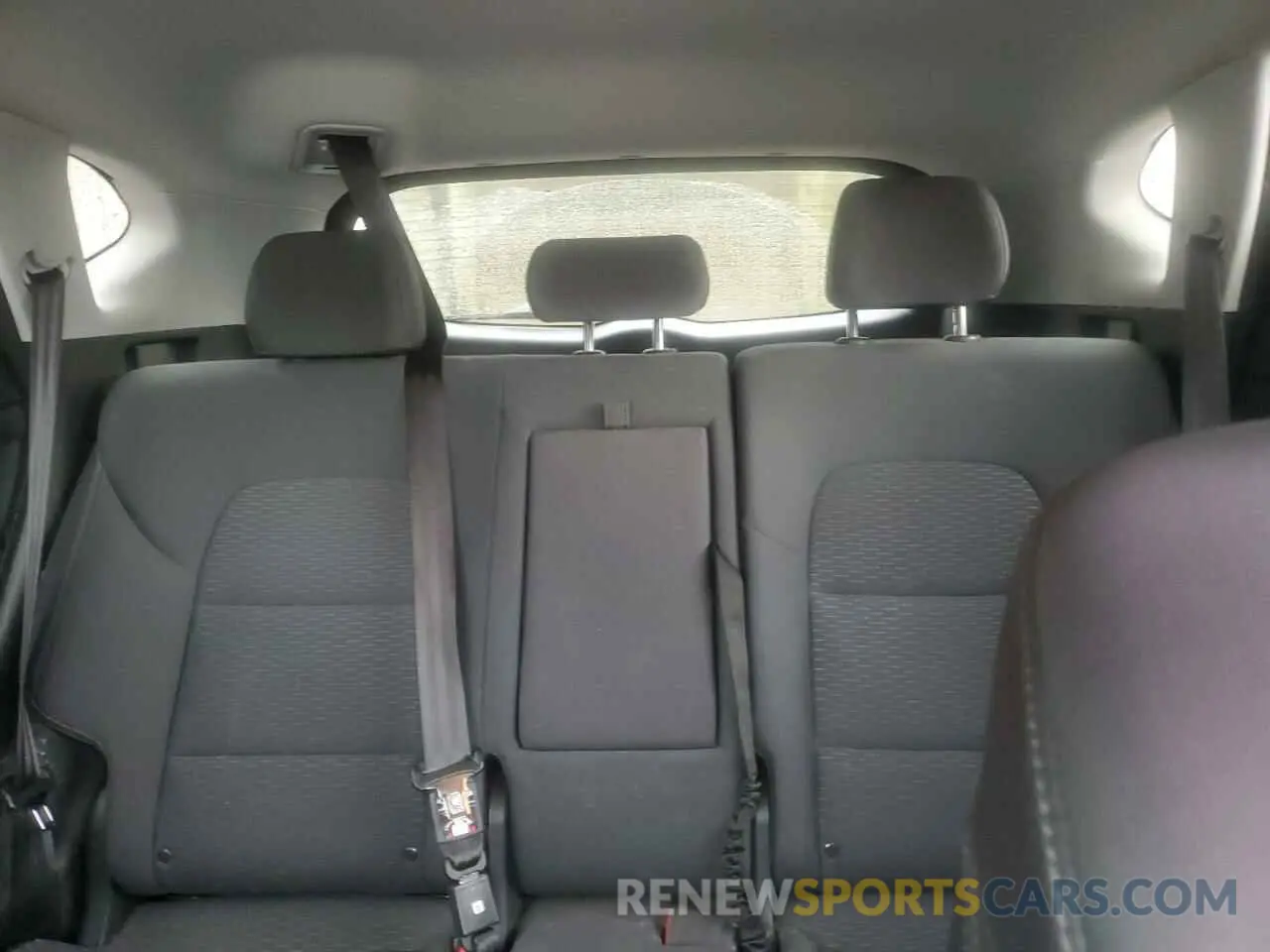 10 Photograph of a damaged car KM8J33AL5LU152029 HYUNDAI TUCSON 2020