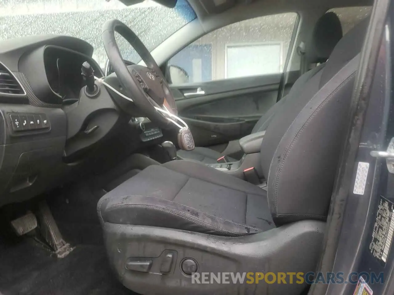 7 Photograph of a damaged car KM8J33AL5LU152029 HYUNDAI TUCSON 2020