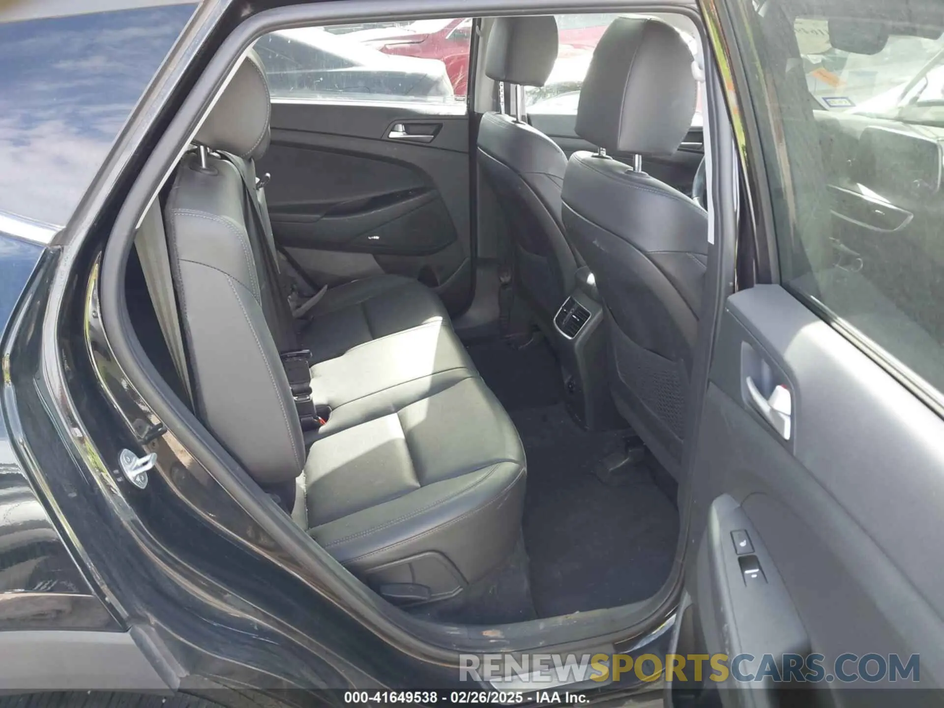 8 Photograph of a damaged car KM8J33AL5LU229935 HYUNDAI TUCSON 2020