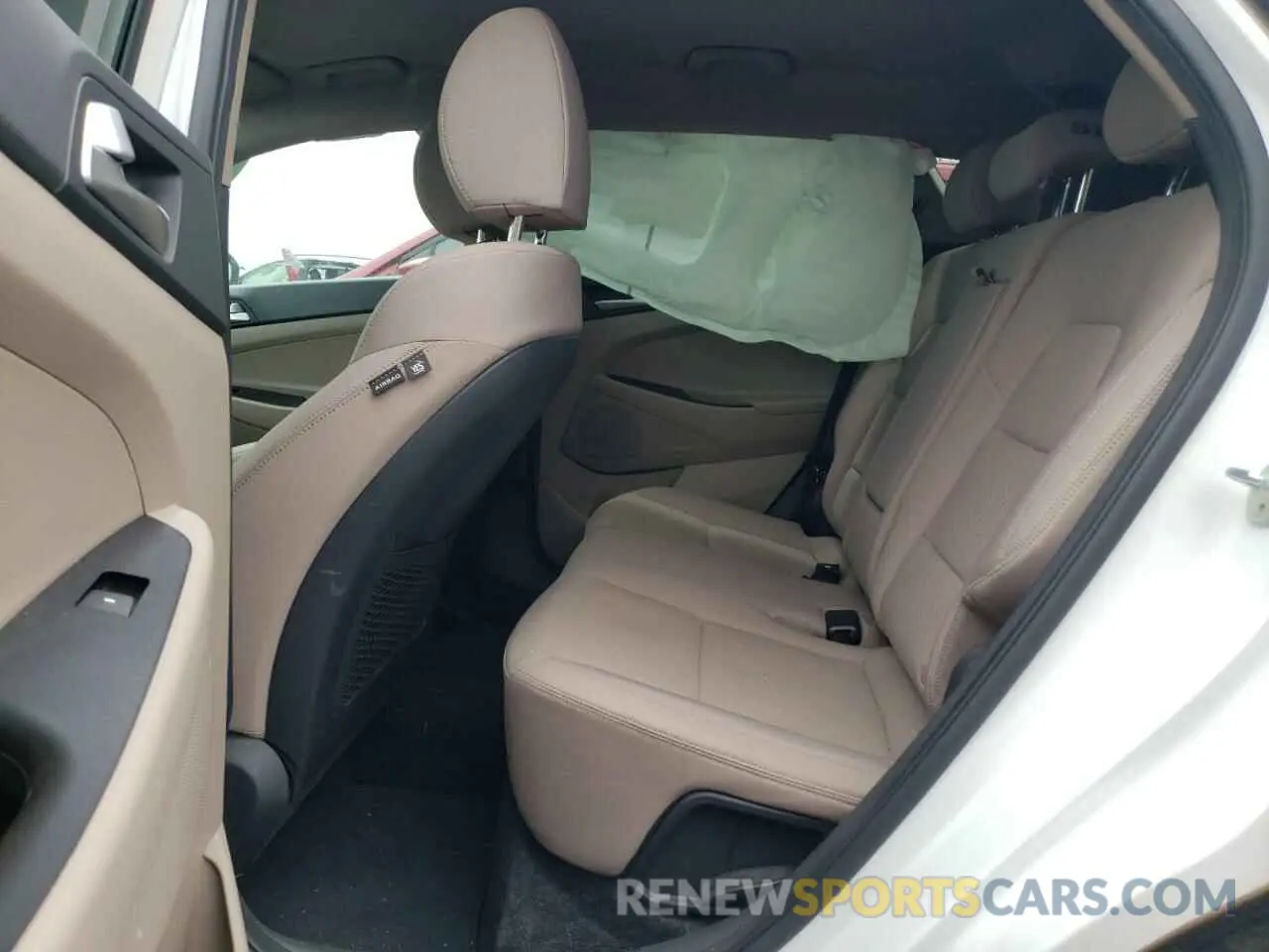 10 Photograph of a damaged car KM8J33AL7LU250835 HYUNDAI TUCSON 2020