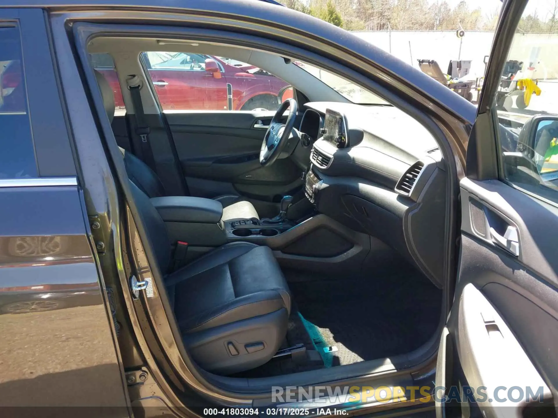 5 Photograph of a damaged car KM8J33AL9LU133063 HYUNDAI TUCSON 2020