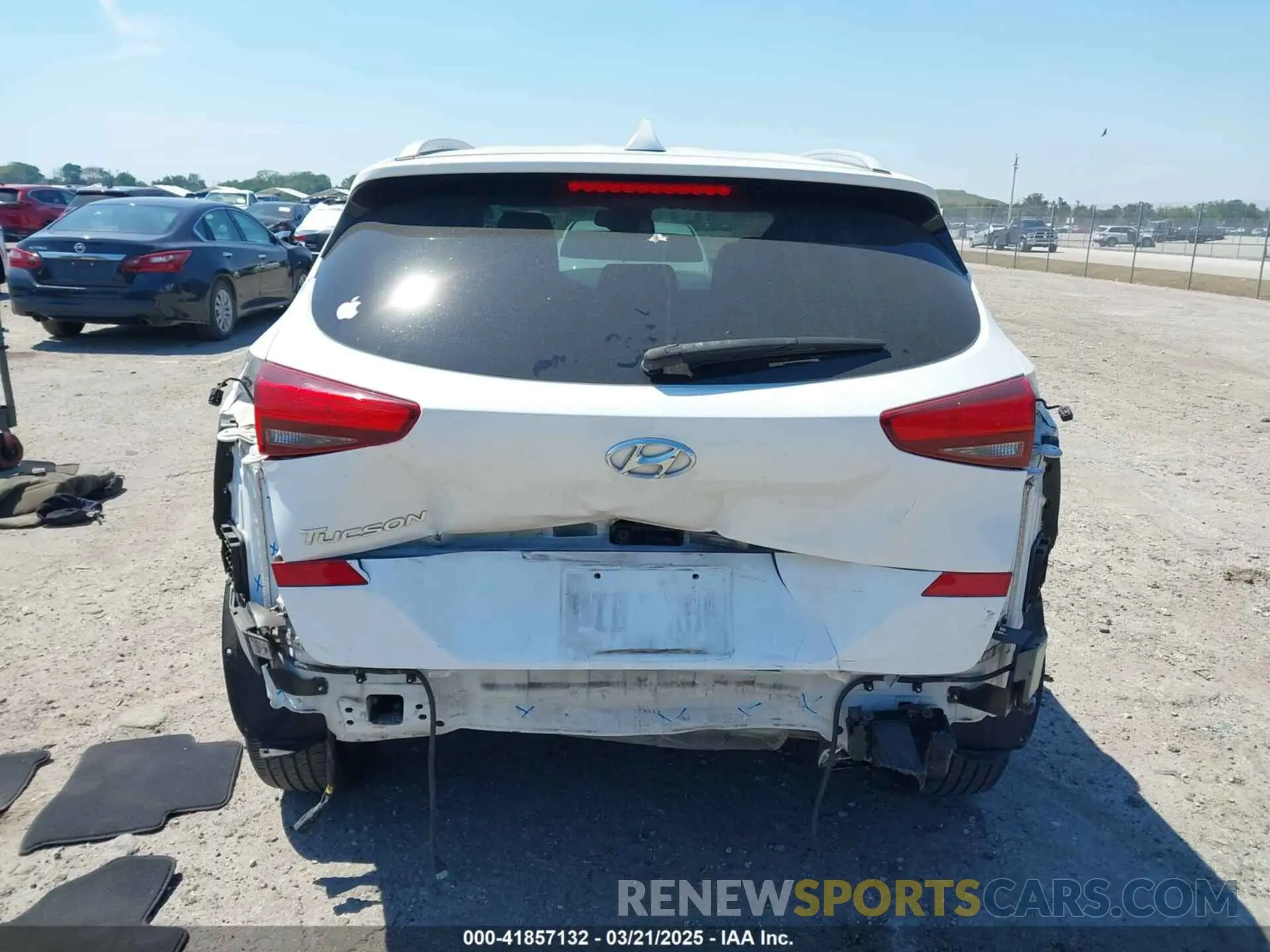 17 Photograph of a damaged car KM8J33ALXLU197516 HYUNDAI TUCSON 2020