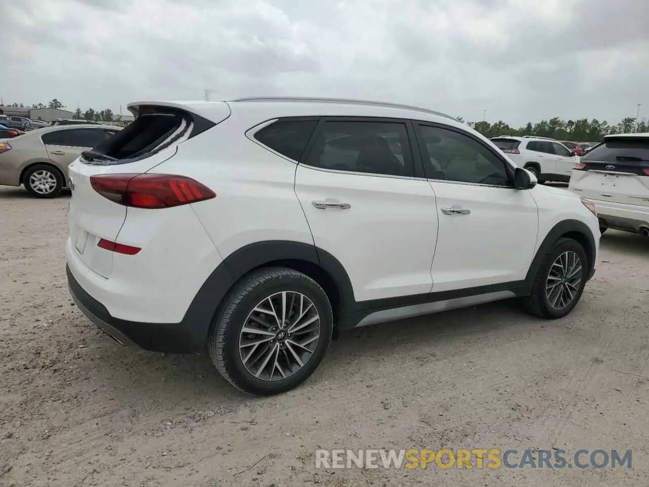 3 Photograph of a damaged car KM8J33ALXLU259416 HYUNDAI TUCSON 2020