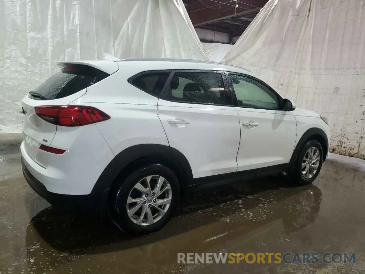 3 Photograph of a damaged car KM8J3CA41LU239192 HYUNDAI TUCSON 2020
