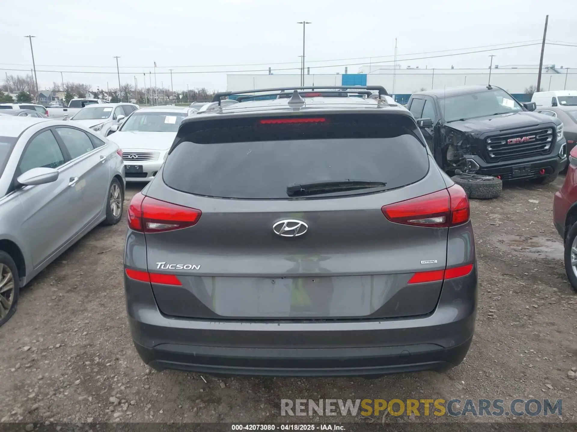 17 Photograph of a damaged car KM8J3CA42LU093305 HYUNDAI TUCSON 2020