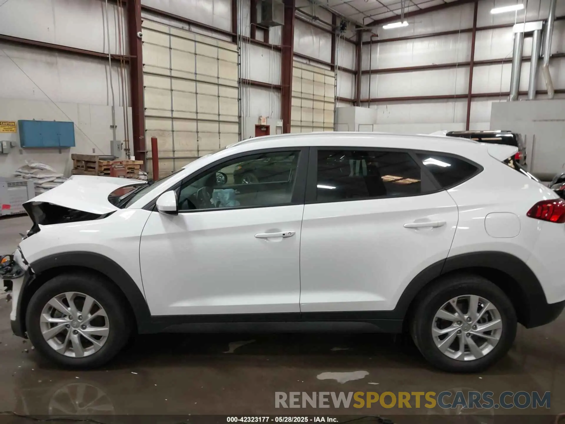 15 Photograph of a damaged car KM8J3CA42LU167368 HYUNDAI TUCSON 2020