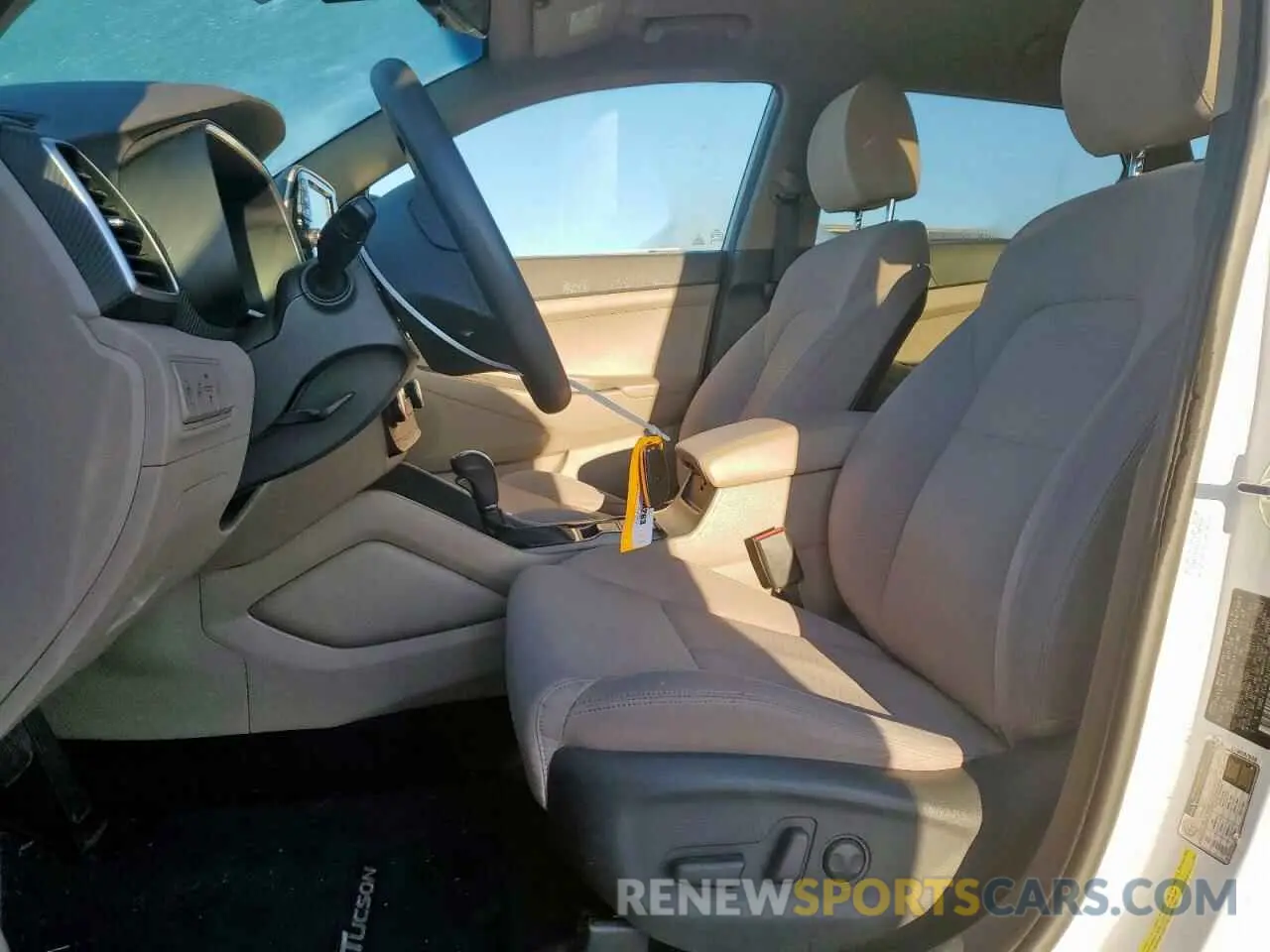 7 Photograph of a damaged car KM8J3CA43LU105820 HYUNDAI TUCSON 2020