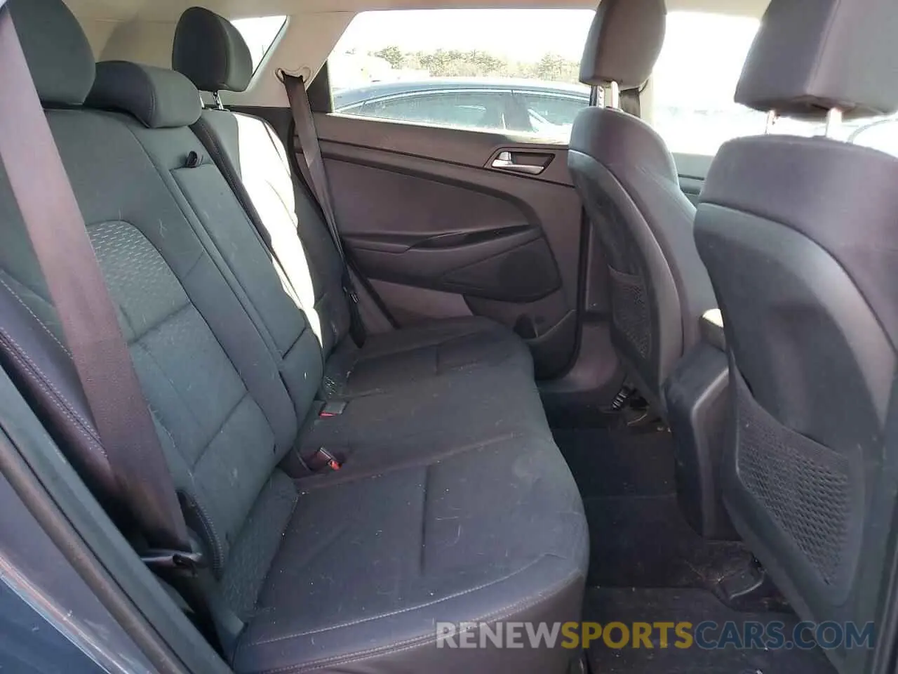 11 Photograph of a damaged car KM8J3CA44LU177416 HYUNDAI TUCSON 2020