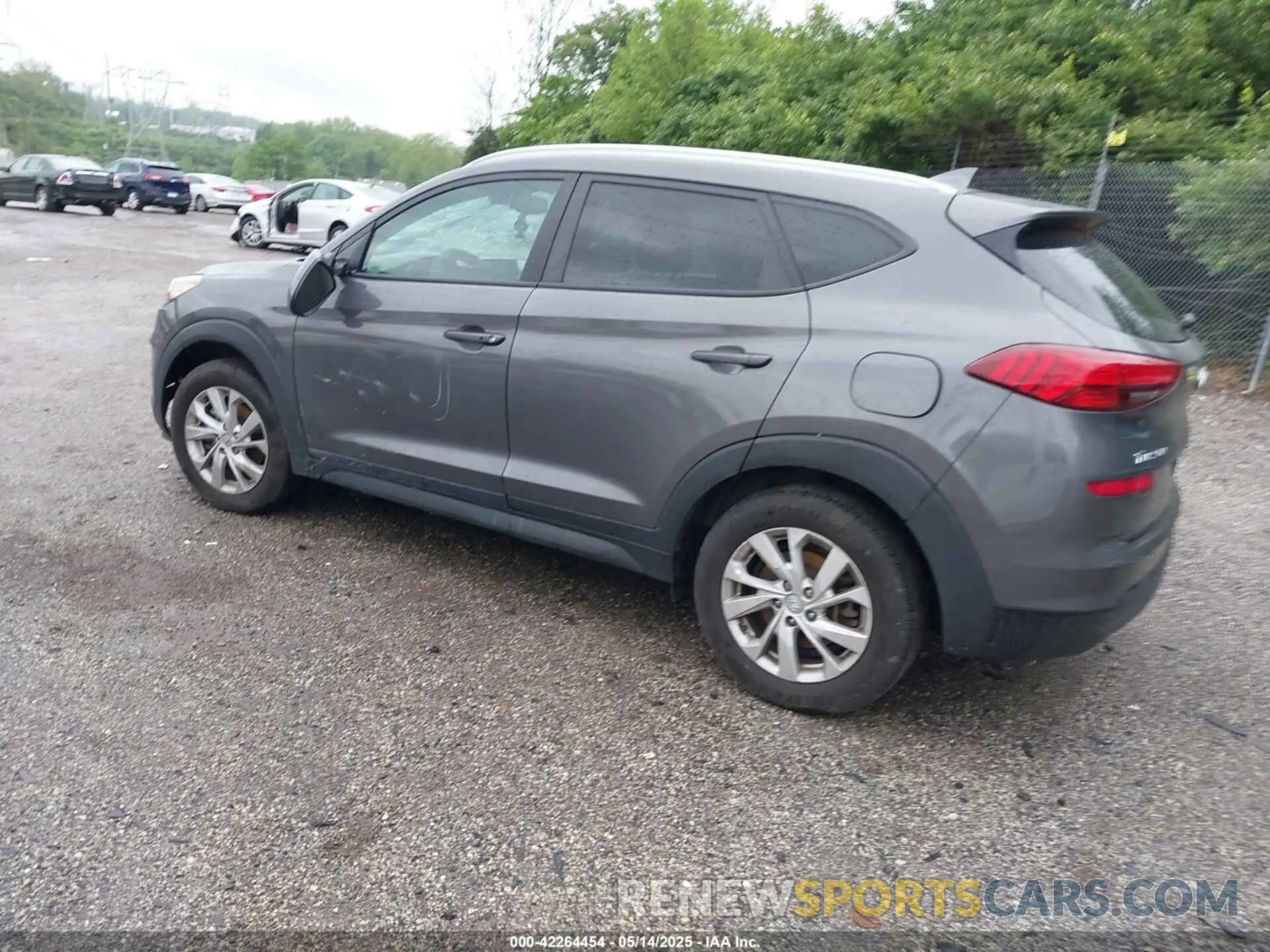 3 Photograph of a damaged car KM8J3CA44LU188674 HYUNDAI TUCSON 2020