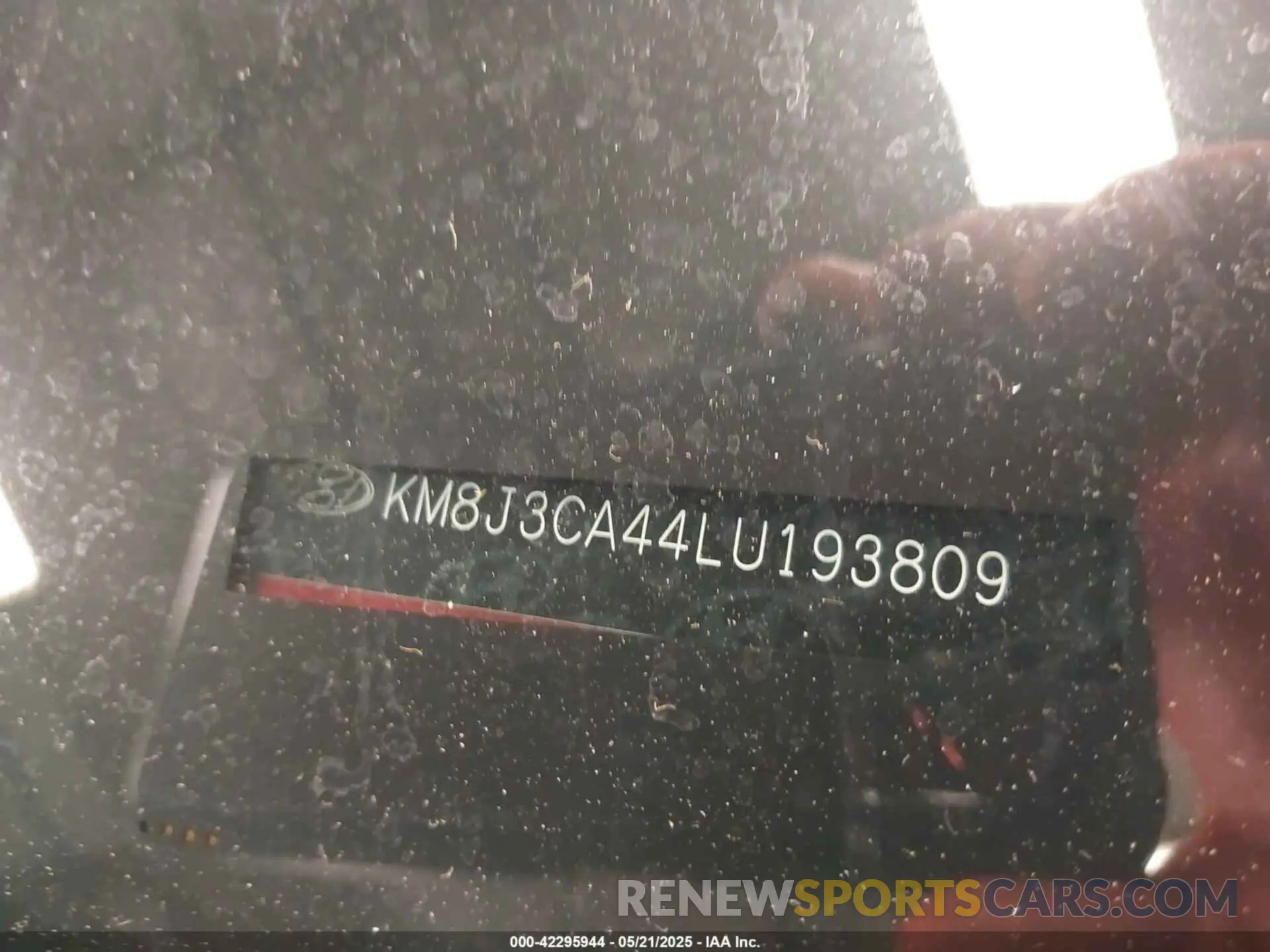 19 Photograph of a damaged car KM8J3CA44LU193809 HYUNDAI TUCSON 2020