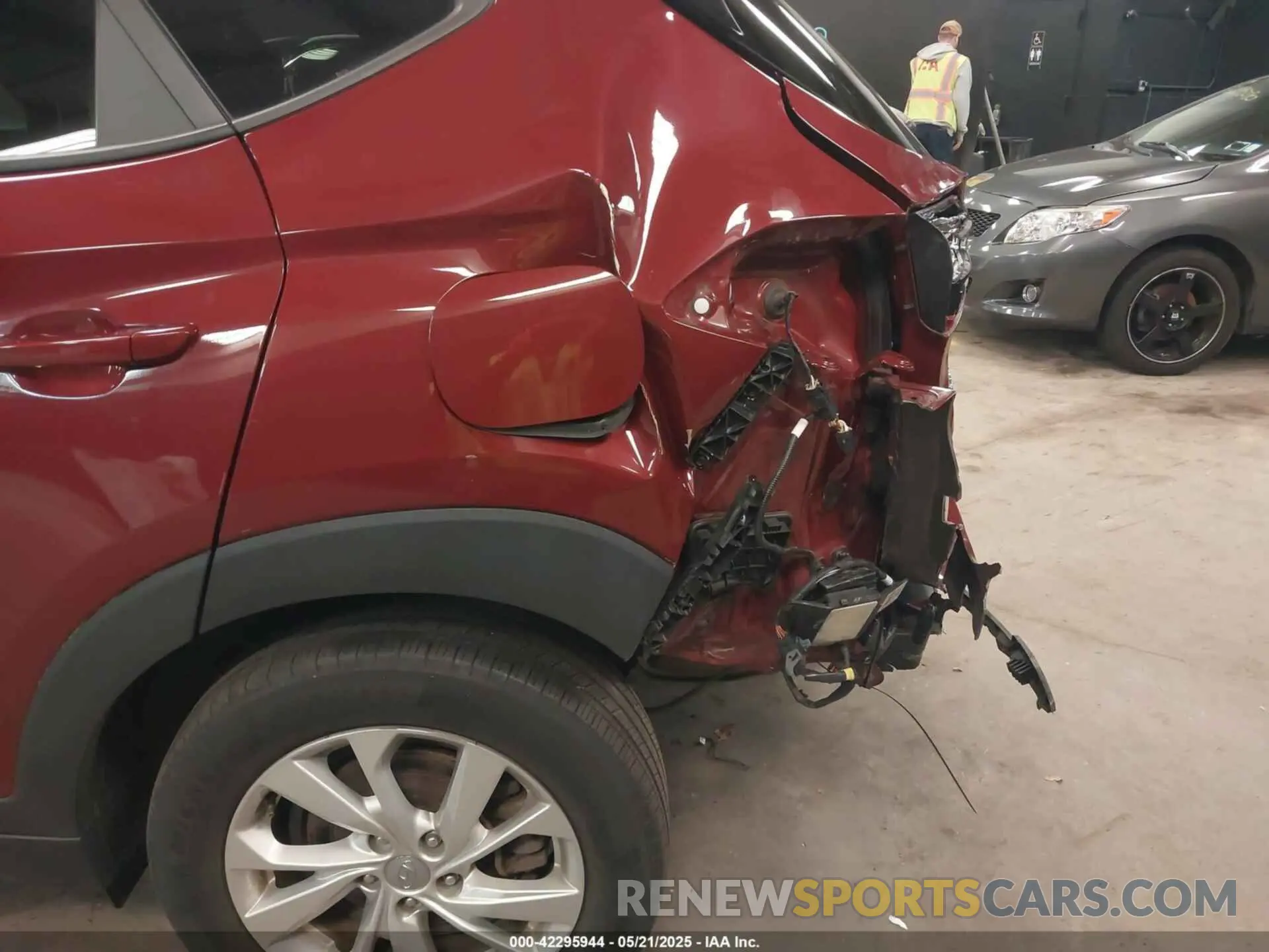 6 Photograph of a damaged car KM8J3CA44LU193809 HYUNDAI TUCSON 2020