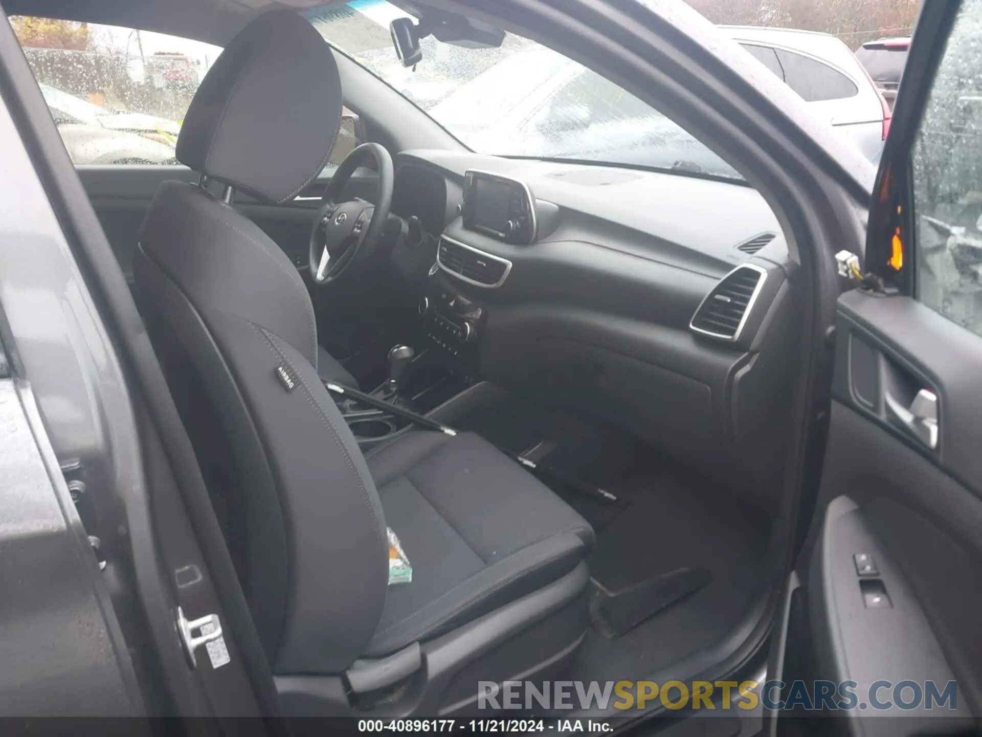 5 Photograph of a damaged car KM8J3CA47LU185963 HYUNDAI TUCSON 2020