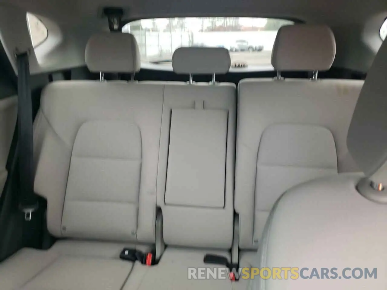 10 Photograph of a damaged car KM8J3CA48LU266468 HYUNDAI TUCSON 2020