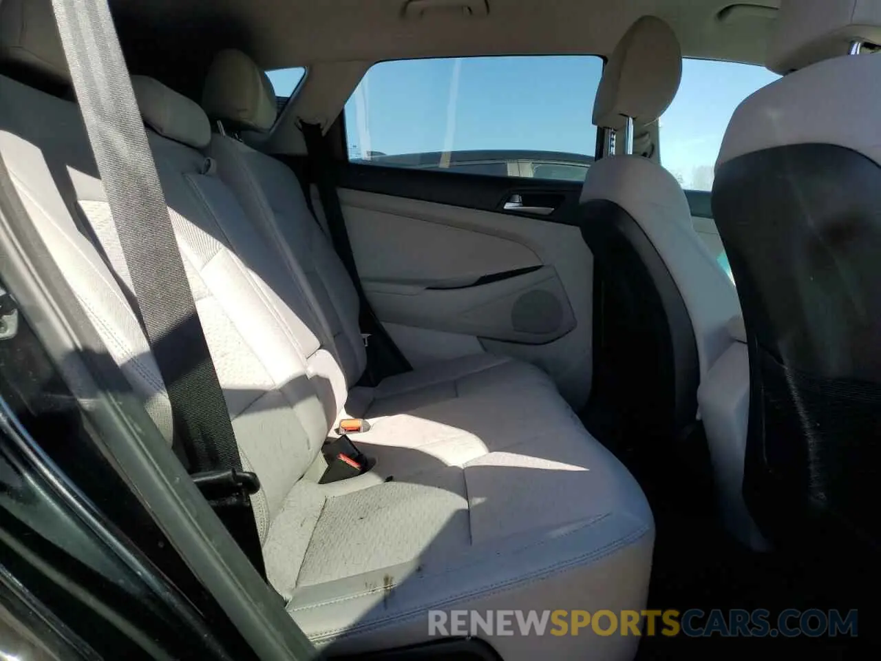 11 Photograph of a damaged car KM8J3CA49LU210328 HYUNDAI TUCSON 2020