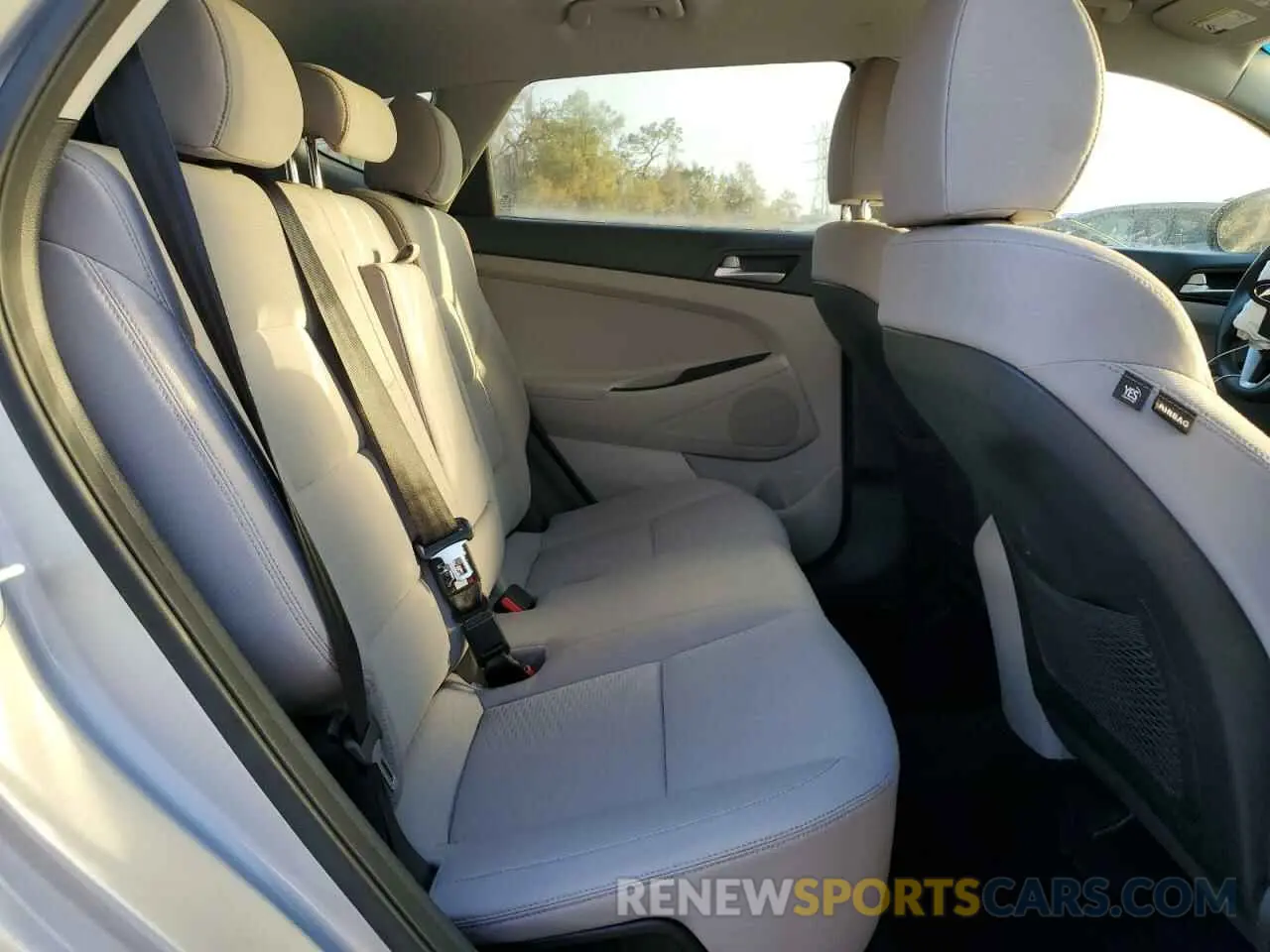 12 Photograph of a damaged car KM8J3CA4XLU102977 HYUNDAI TUCSON 2020