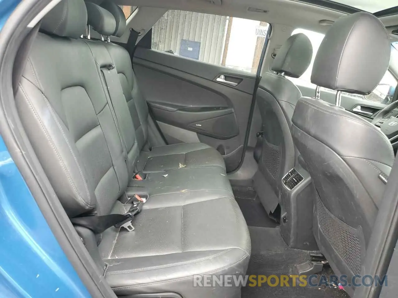 10 Photograph of a damaged car KM8J3CAL0LU231740 HYUNDAI TUCSON 2020
