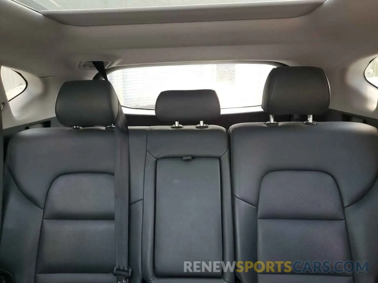 10 Photograph of a damaged car KM8J3CAL1LU158457 HYUNDAI TUCSON 2020