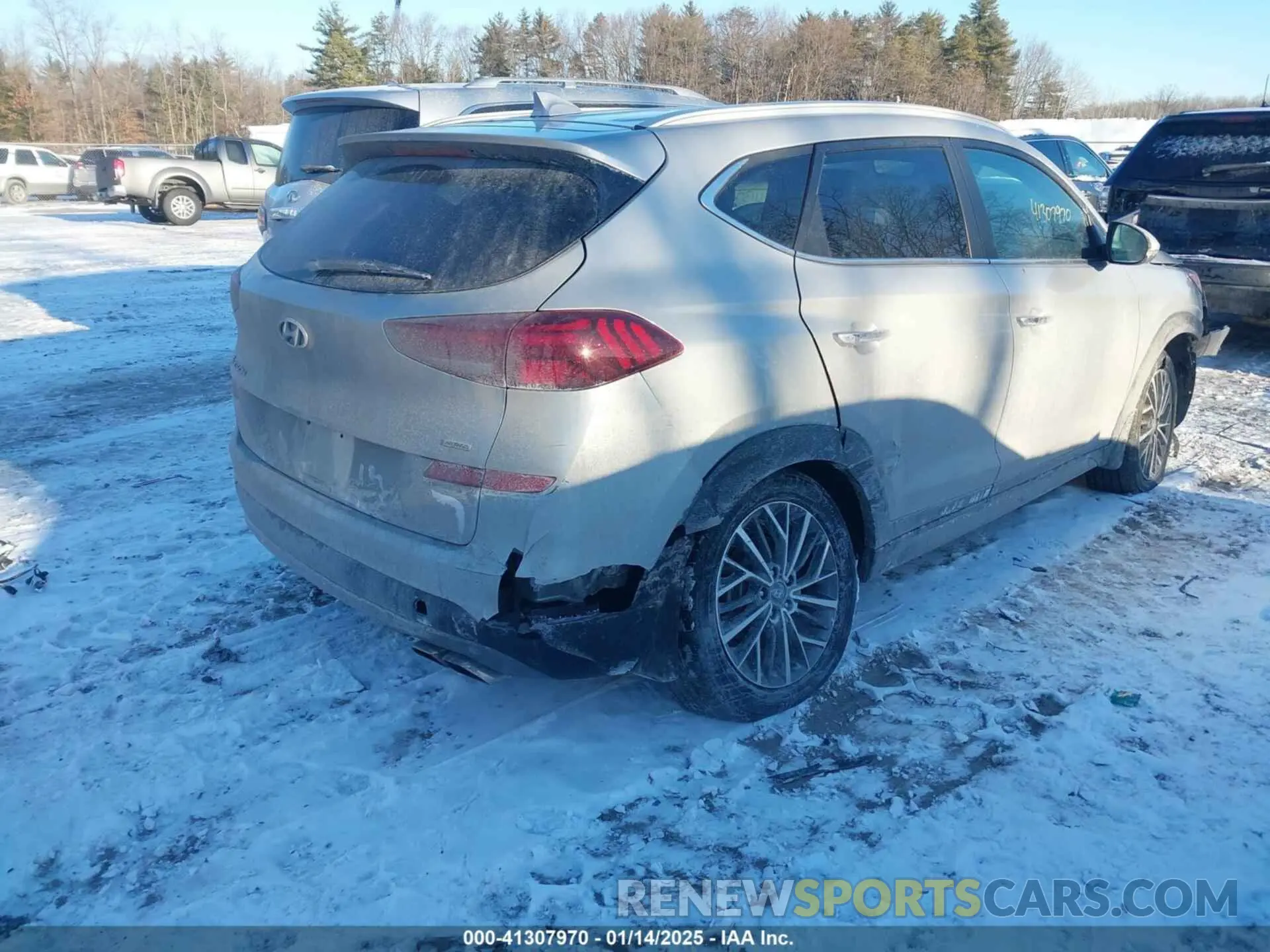 4 Photograph of a damaged car KM8J3CAL3LU259113 HYUNDAI TUCSON 2020