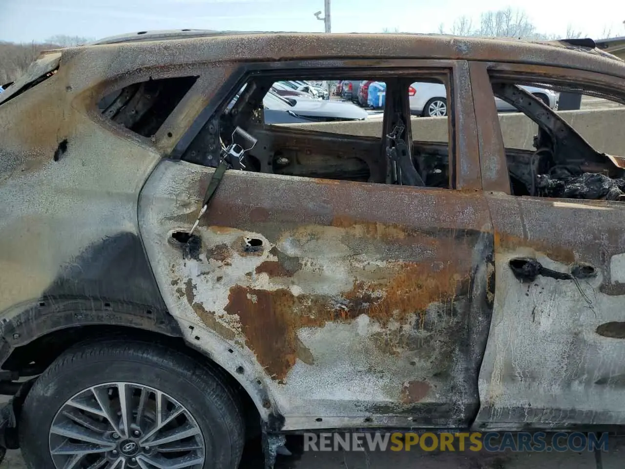 10 Photograph of a damaged car KM8J3CAL4LU144360 HYUNDAI TUCSON 2020