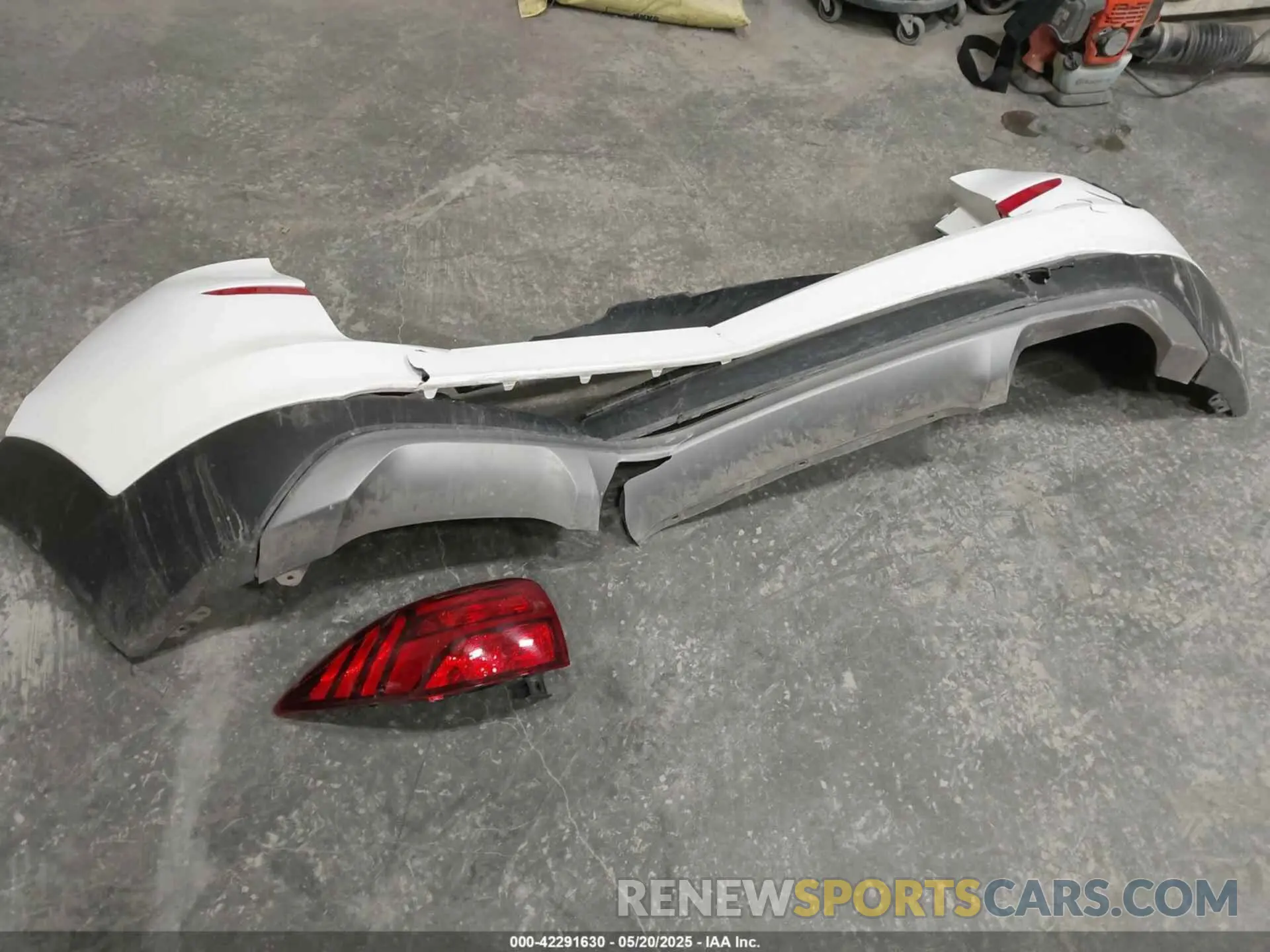 12 Photograph of a damaged car KM8J3CAL4LU161272 HYUNDAI TUCSON 2020