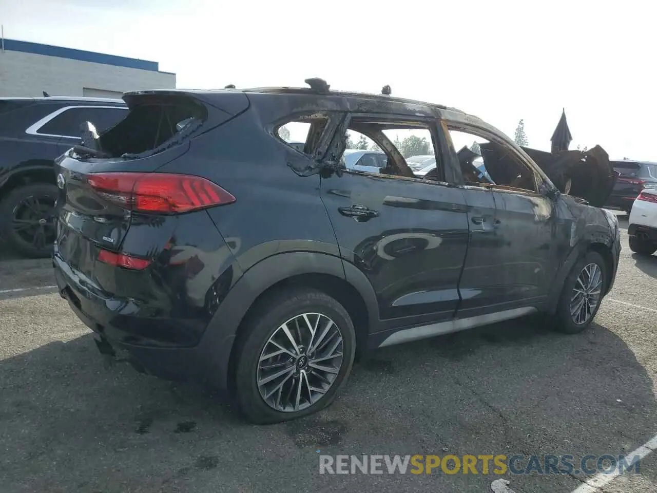 3 Photograph of a damaged car KM8J3CAL4LU214553 HYUNDAI TUCSON 2020