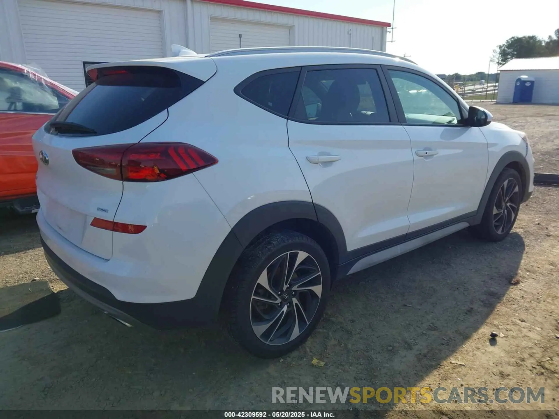 4 Photograph of a damaged car KM8J3CAL5LU111920 HYUNDAI TUCSON 2020