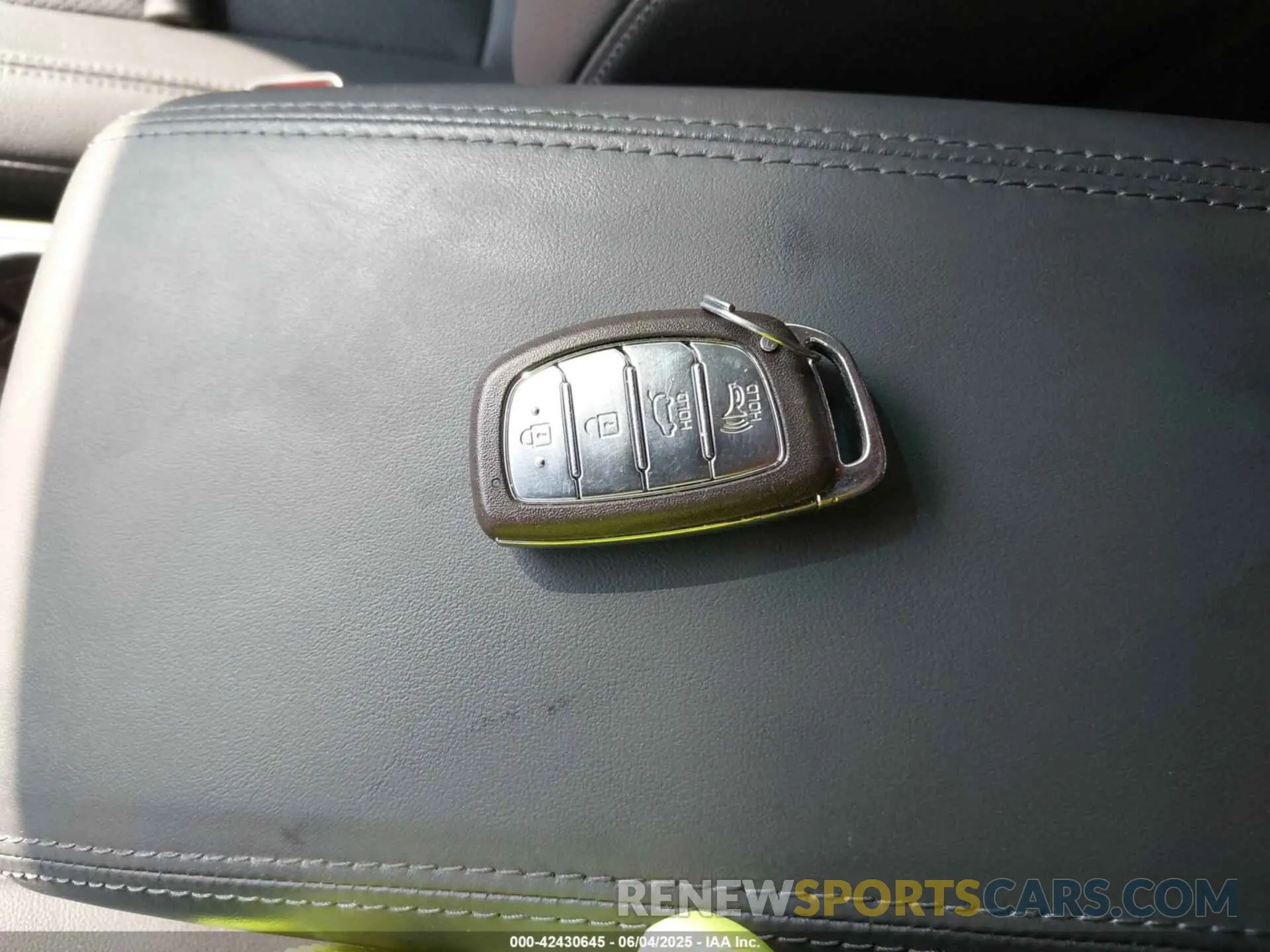 11 Photograph of a damaged car KM8J3CAL5LU194927 HYUNDAI TUCSON 2020