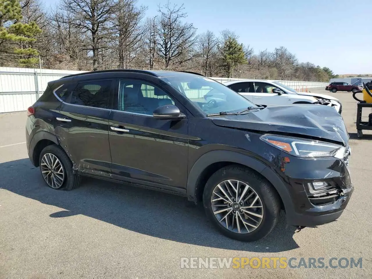 4 Photograph of a damaged car KM8J3CAL5LU197469 HYUNDAI TUCSON 2020