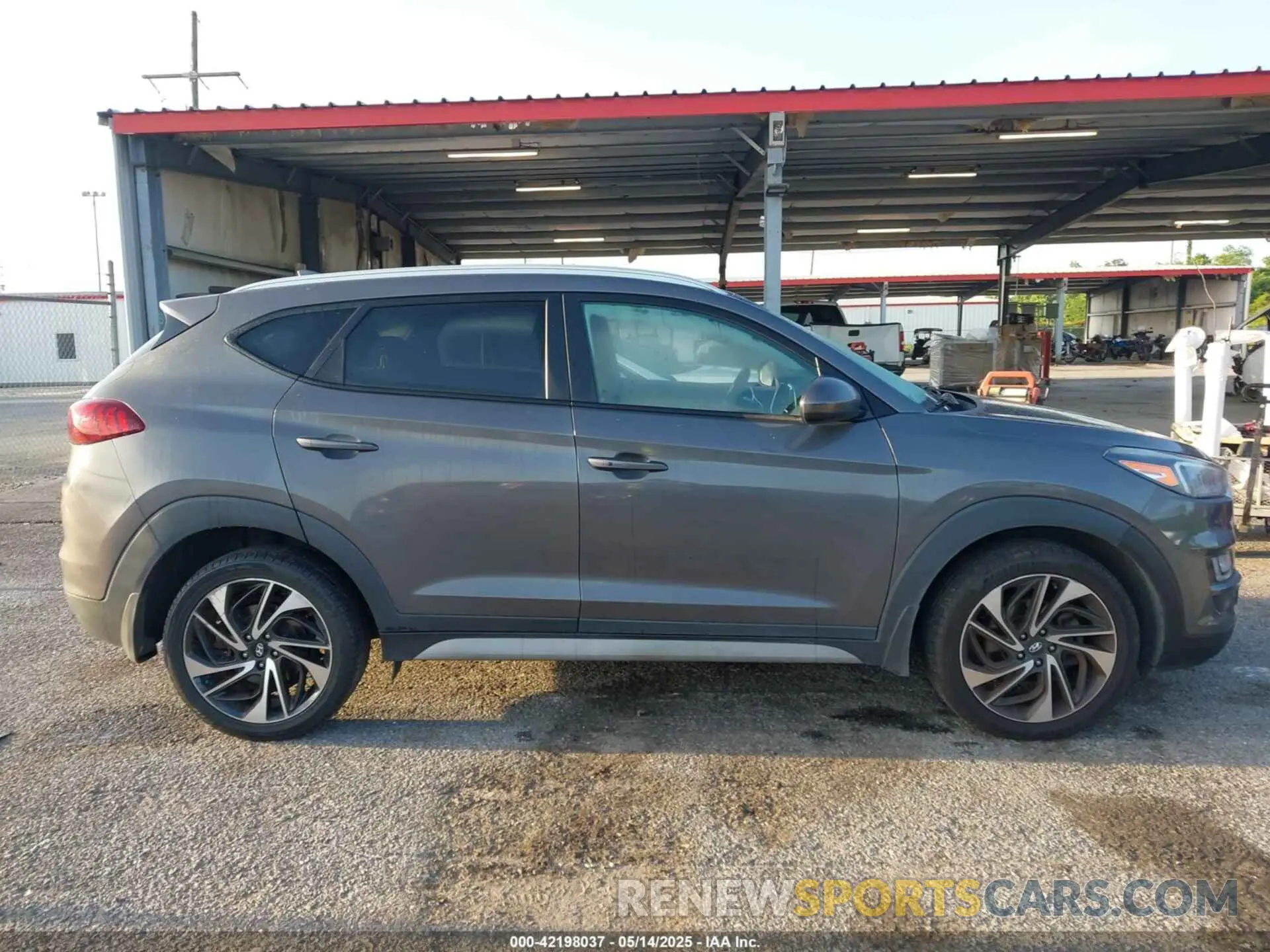 13 Photograph of a damaged car KM8J3CAL6LU197657 HYUNDAI TUCSON 2020