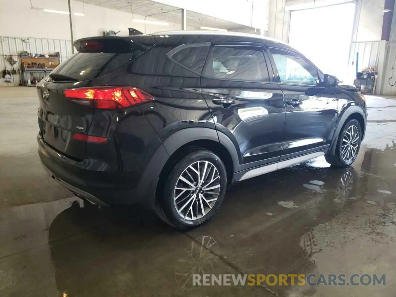 3 Photograph of a damaged car KM8J3CAL7LU131764 HYUNDAI TUCSON 2020