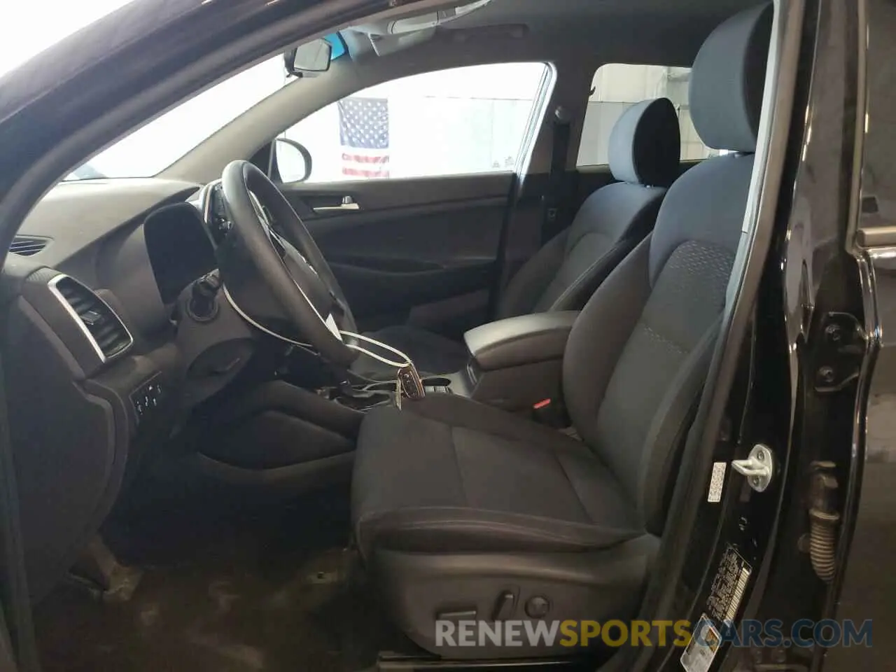 7 Photograph of a damaged car KM8J3CAL7LU131764 HYUNDAI TUCSON 2020