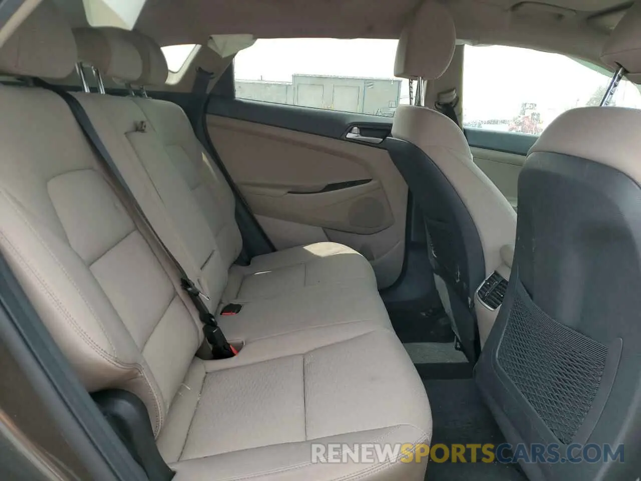10 Photograph of a damaged car KM8J3CAL7LU159290 HYUNDAI TUCSON 2020