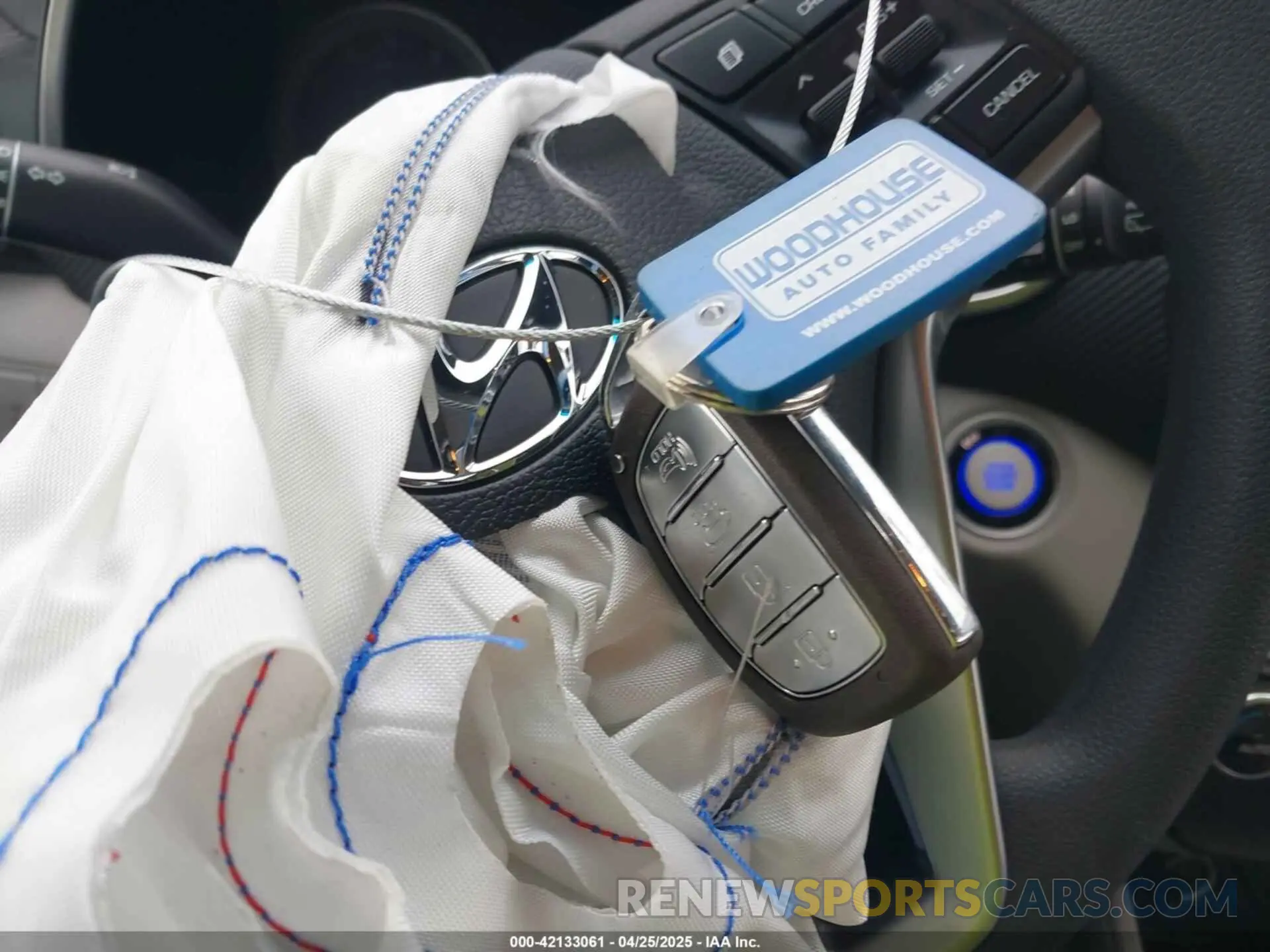 11 Photograph of a damaged car KM8J3CAL7LU179054 HYUNDAI TUCSON 2020