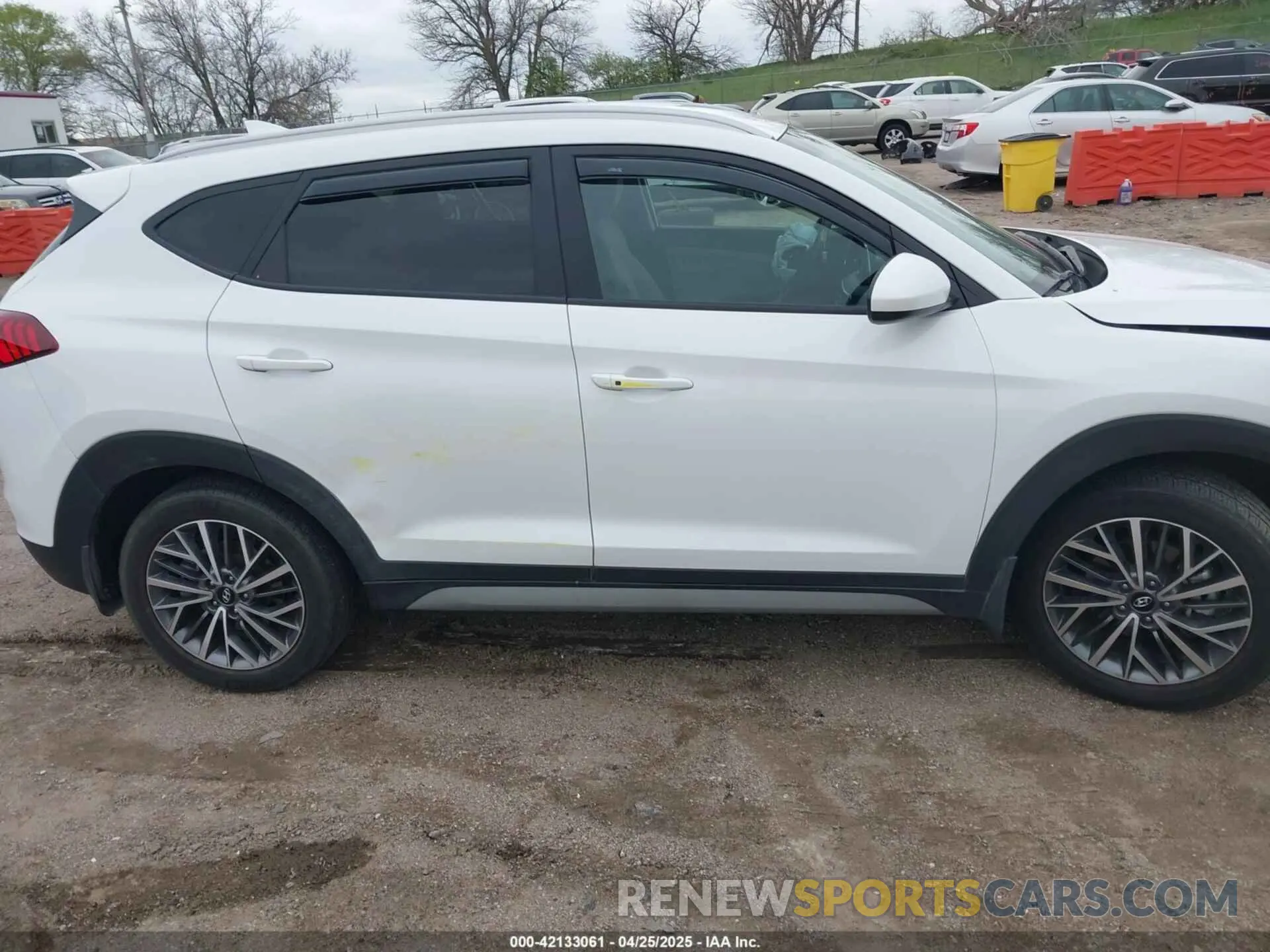 13 Photograph of a damaged car KM8J3CAL7LU179054 HYUNDAI TUCSON 2020