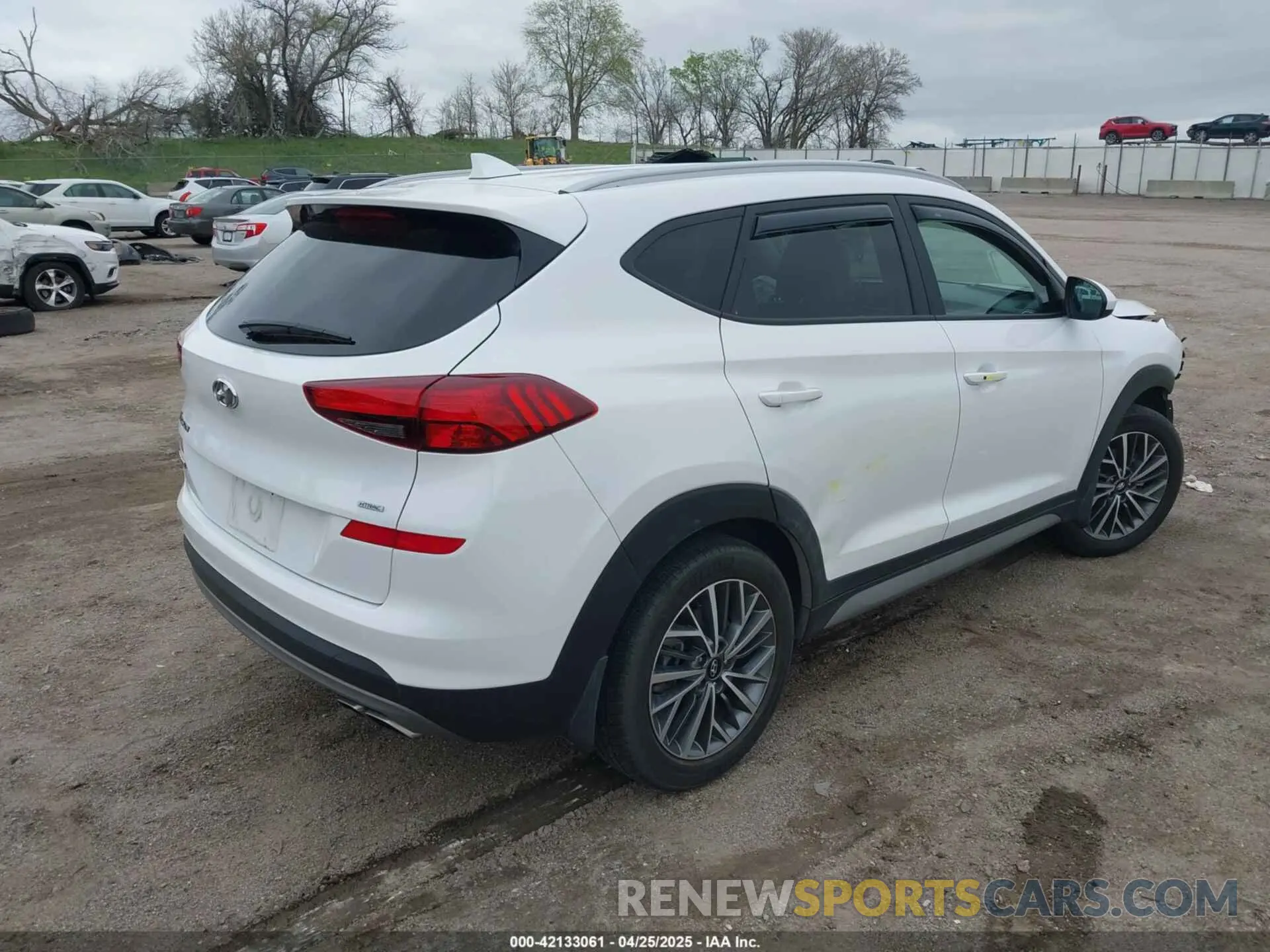 4 Photograph of a damaged car KM8J3CAL7LU179054 HYUNDAI TUCSON 2020
