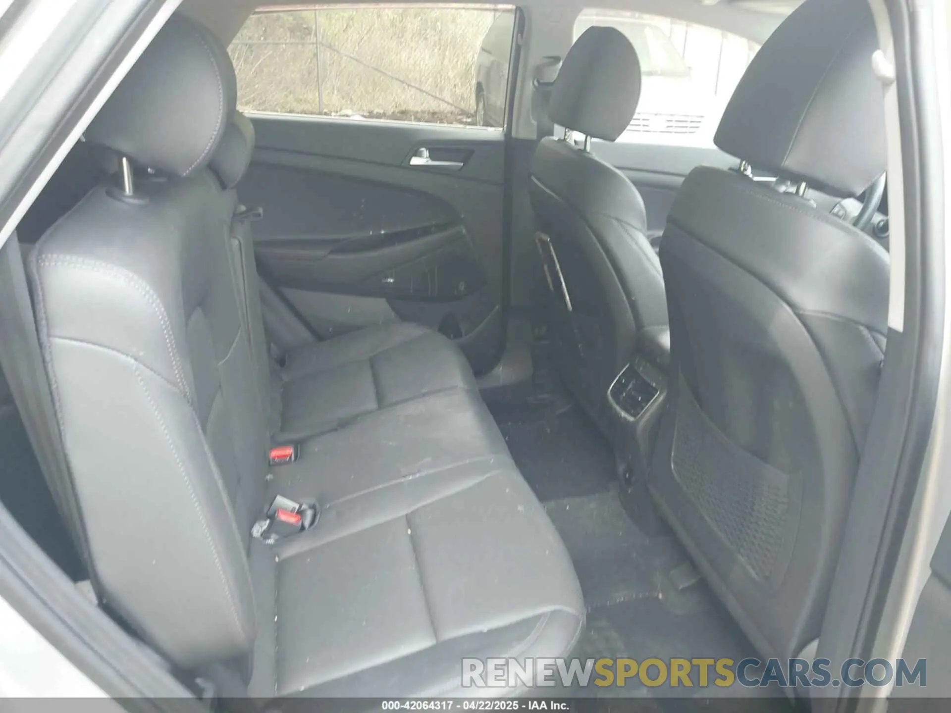 8 Photograph of a damaged car KM8J3CAL7LU280899 HYUNDAI TUCSON 2020