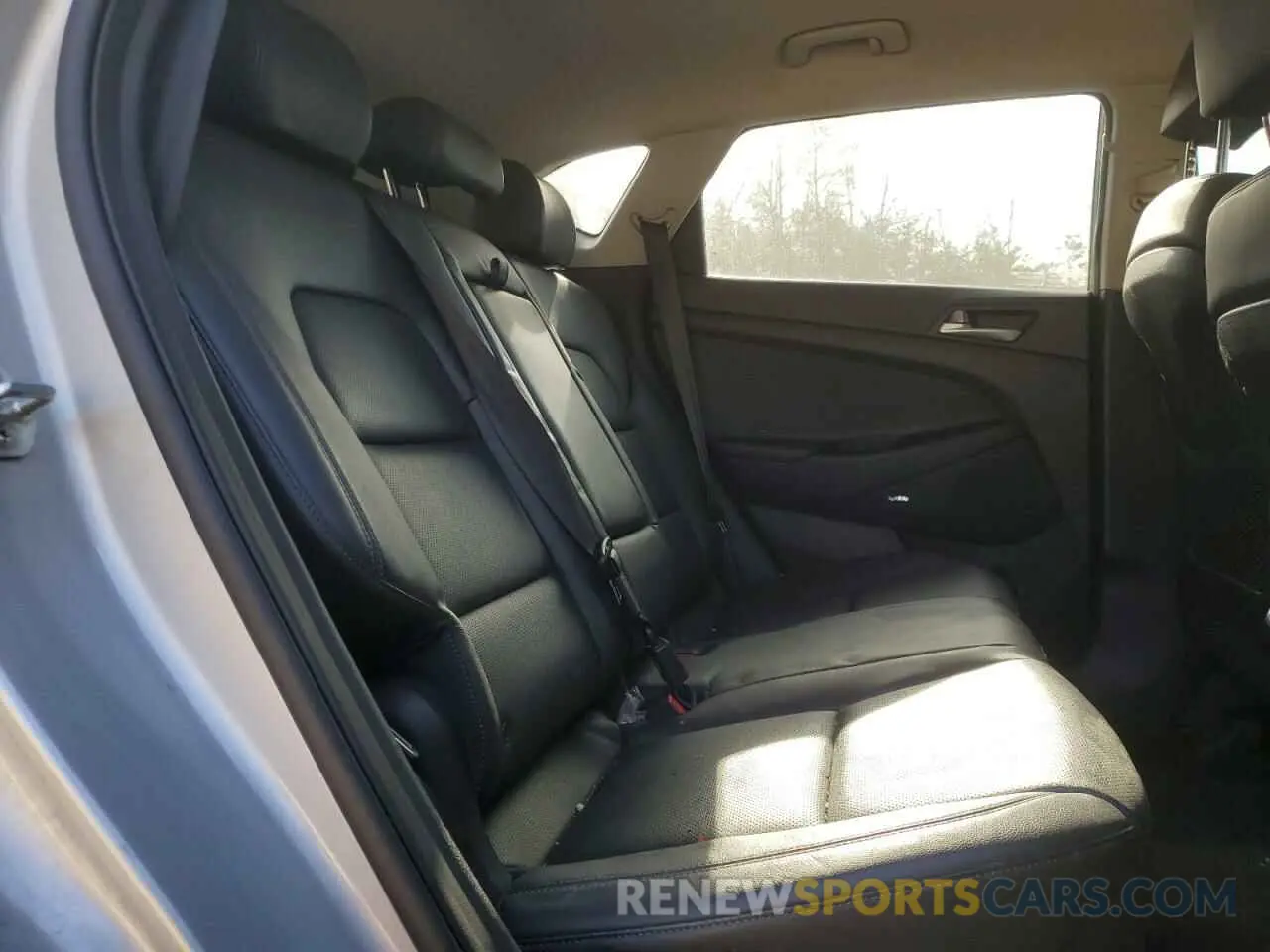 11 Photograph of a damaged car KM8J3CAL7LU280997 HYUNDAI TUCSON 2020