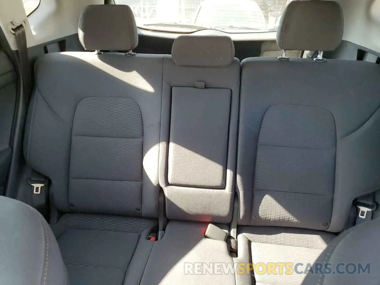 10 Photograph of a damaged car KM8J3CAL8LU240816 HYUNDAI TUCSON 2020