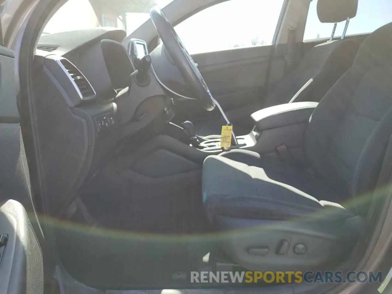 7 Photograph of a damaged car KM8J3CAL8LU240816 HYUNDAI TUCSON 2020
