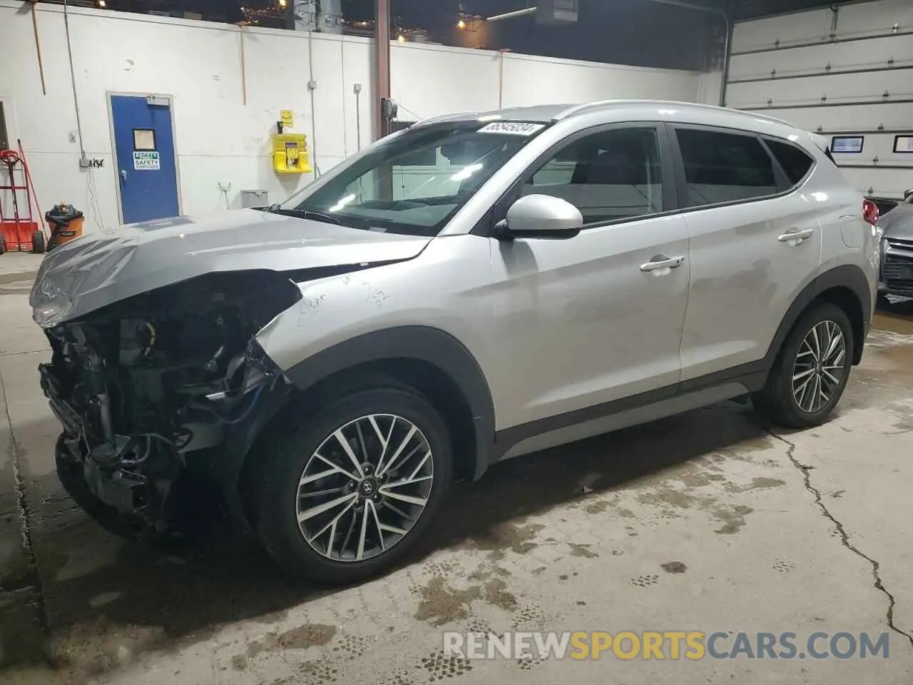 1 Photograph of a damaged car KM8J3CAL8LU275050 HYUNDAI TUCSON 2020