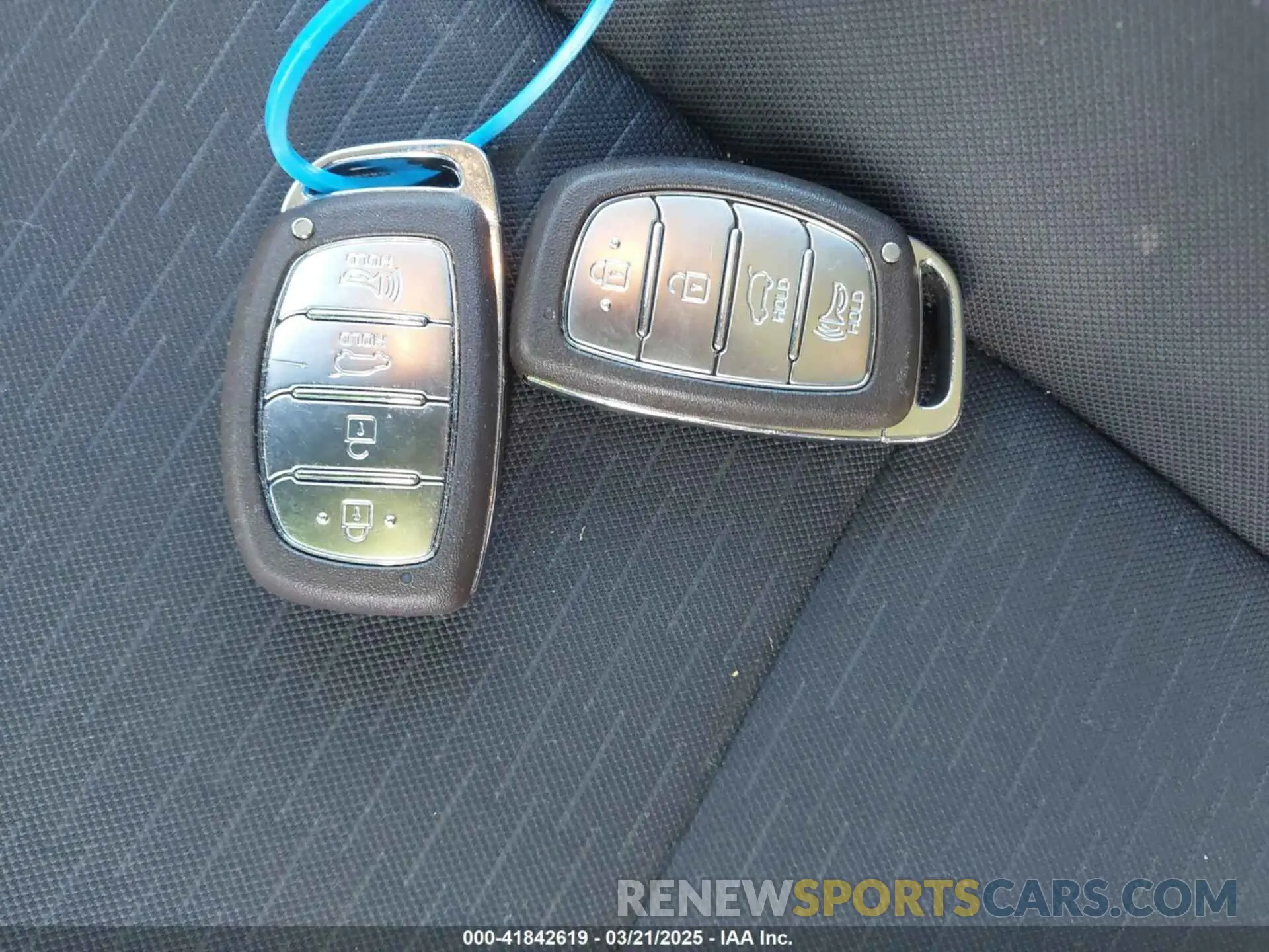 11 Photograph of a damaged car KM8J3CAL9LU203273 HYUNDAI TUCSON 2020