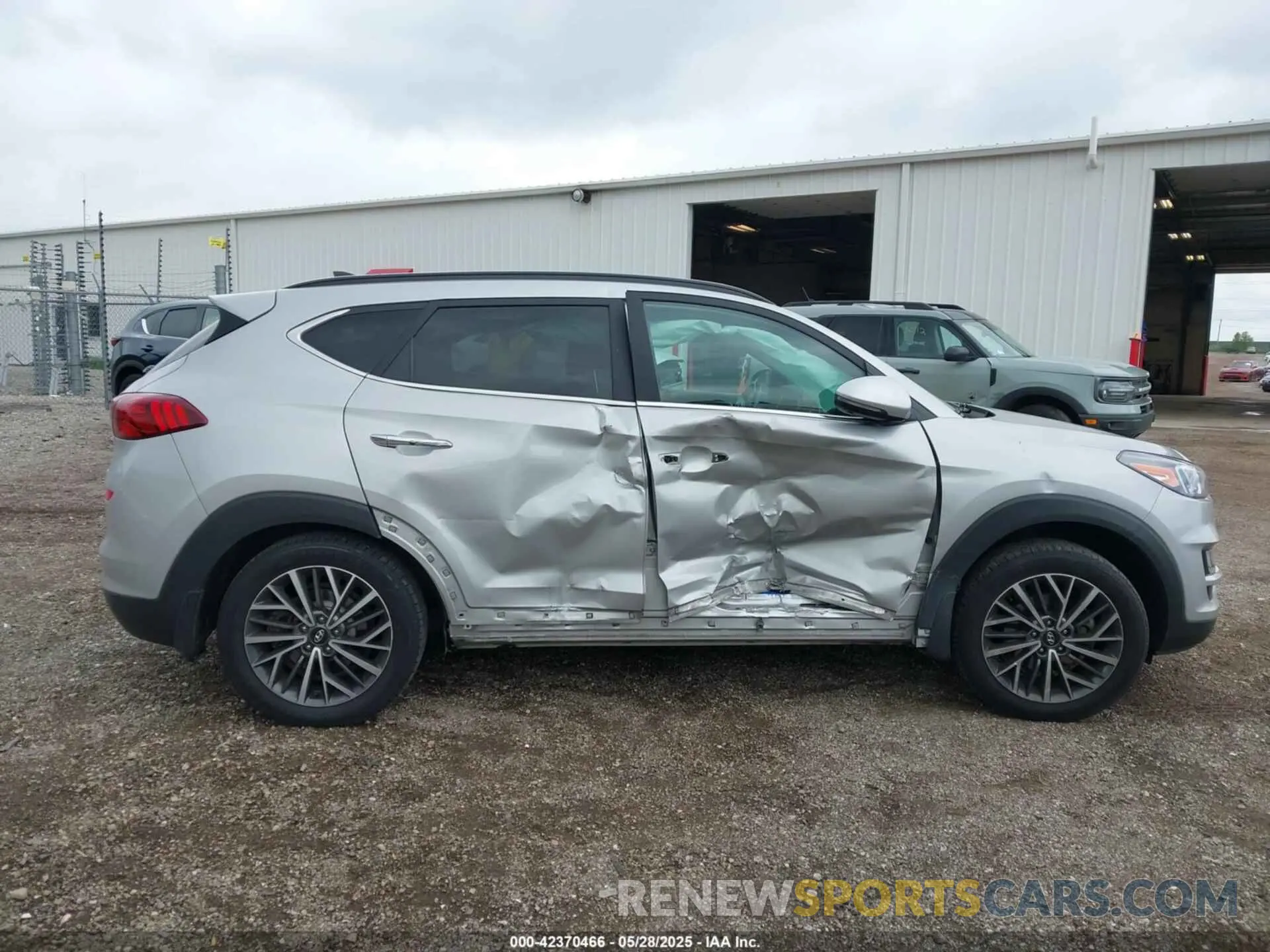 13 Photograph of a damaged car KM8J3CALXLU155041 HYUNDAI TUCSON 2020