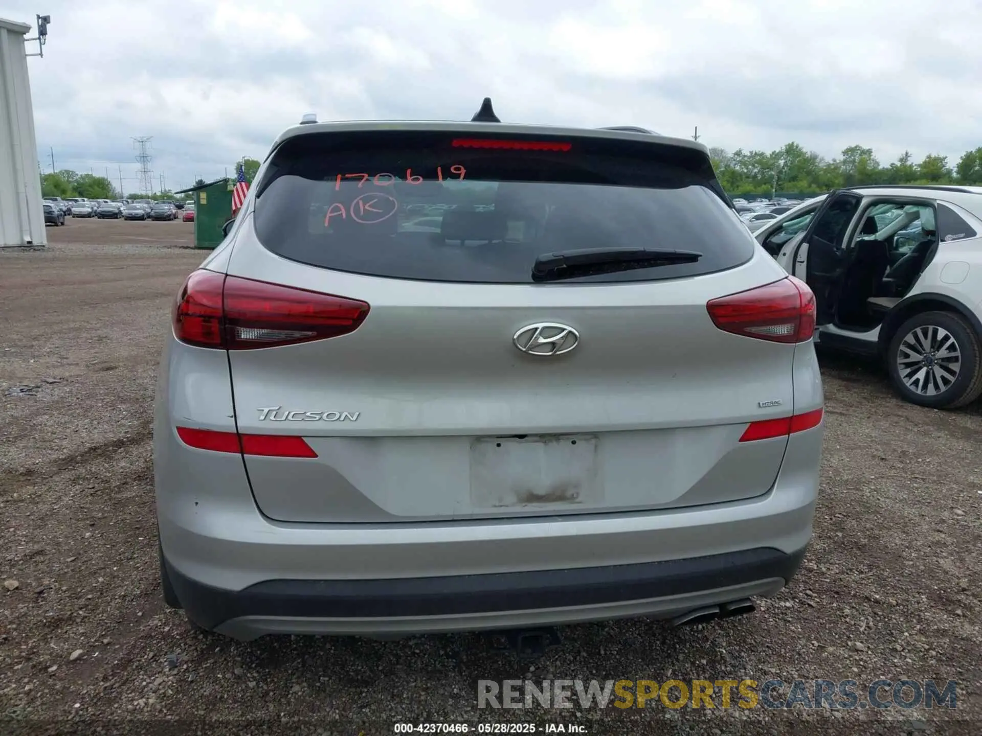 16 Photograph of a damaged car KM8J3CALXLU155041 HYUNDAI TUCSON 2020