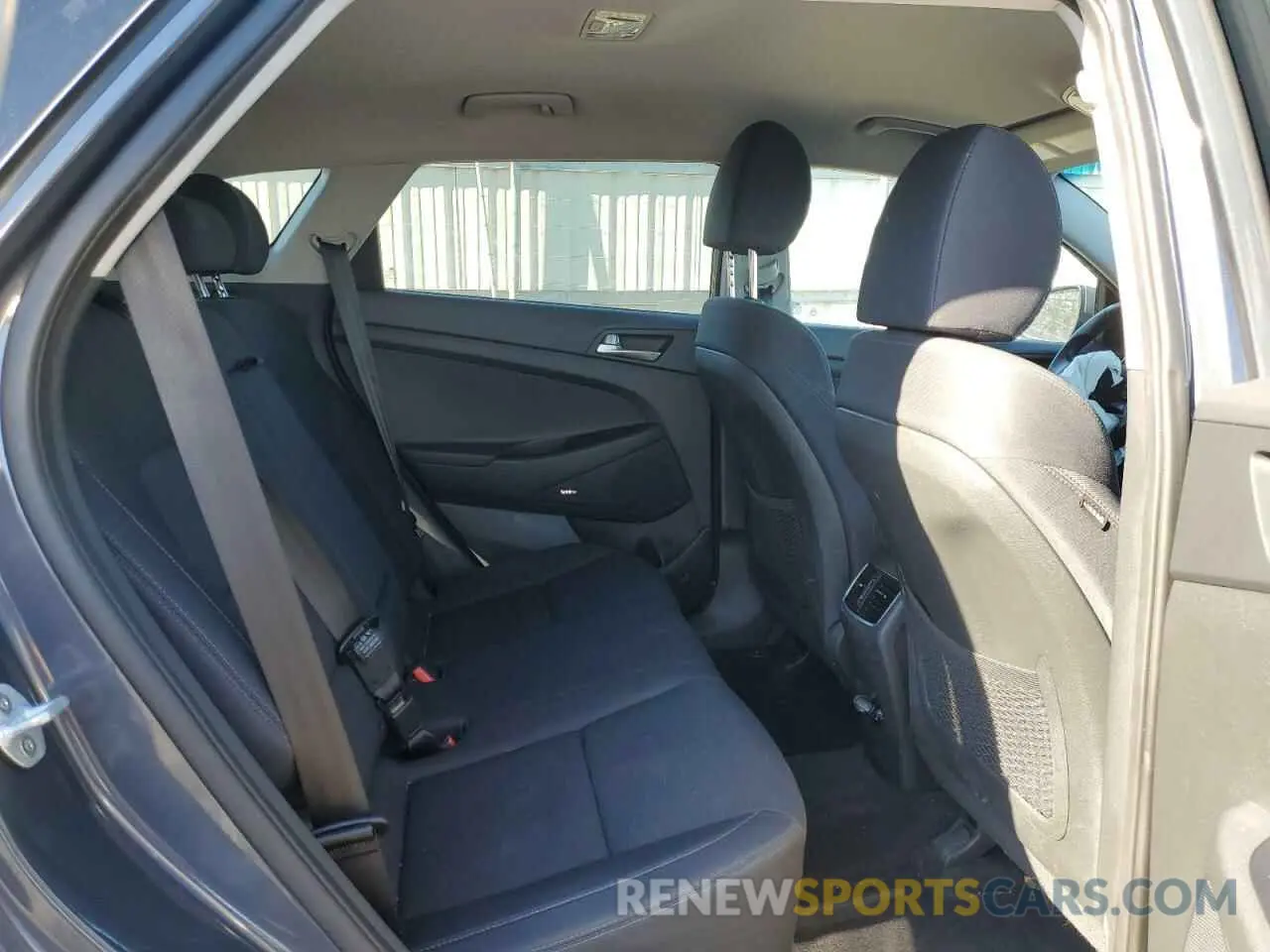 11 Photograph of a damaged car KM8J3CALXLU230627 HYUNDAI TUCSON 2020