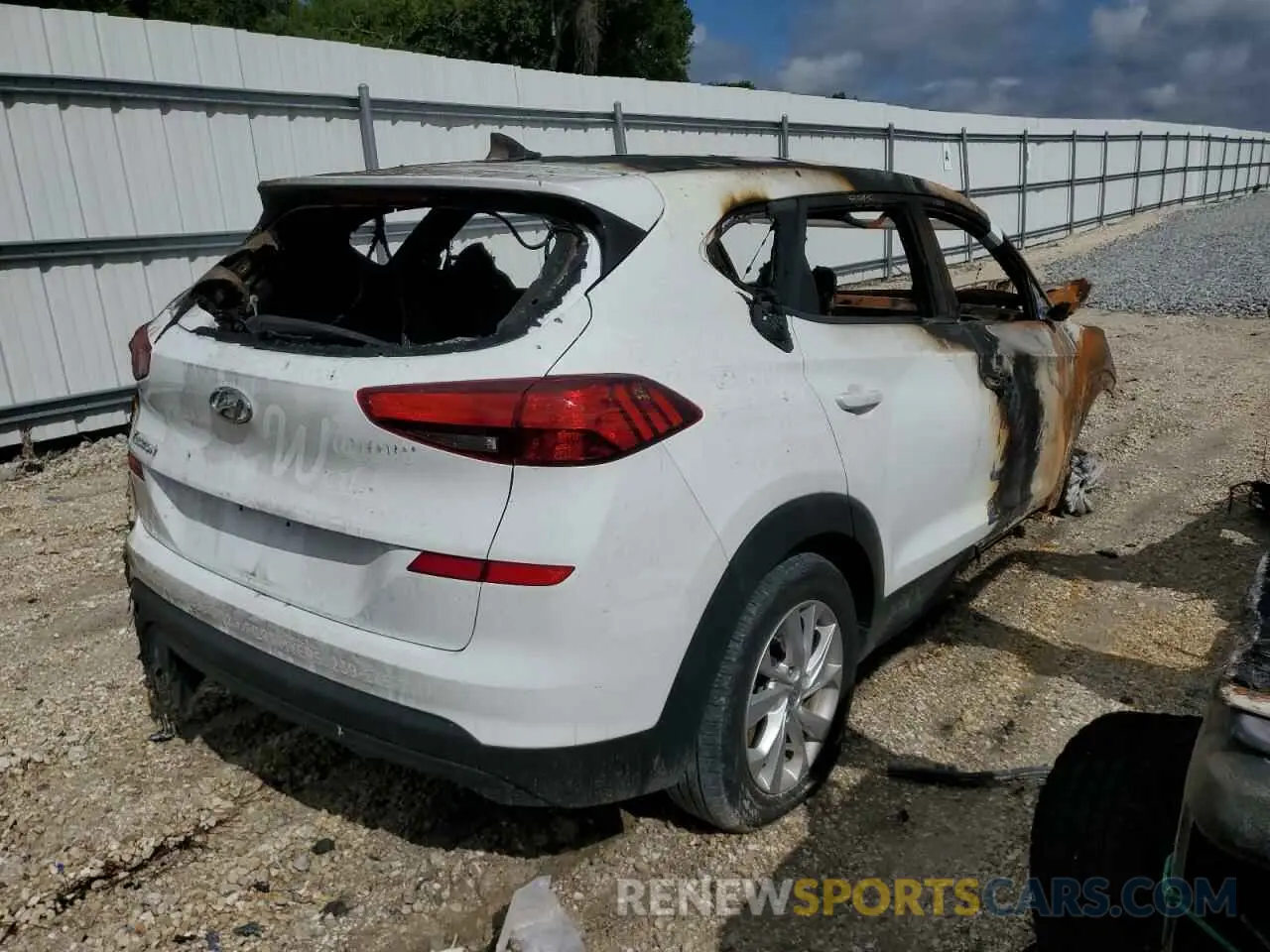 3 Photograph of a damaged car KM8J23A40MU338350 HYUNDAI TUCSON 2021