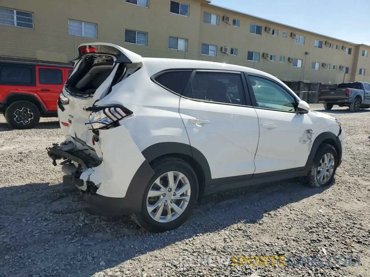 3 Photograph of a damaged car KM8J23A41MU286145 HYUNDAI TUCSON 2021