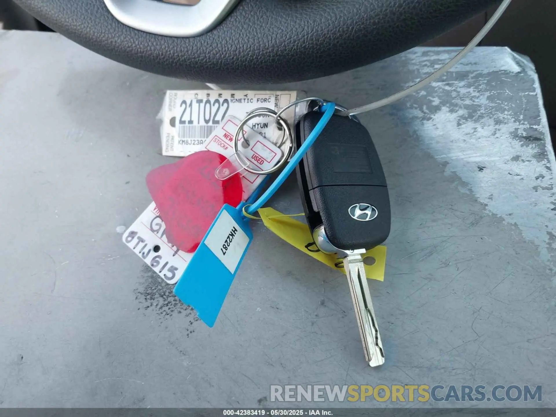 11 Photograph of a damaged car KM8J23A42MU295632 HYUNDAI TUCSON 2021