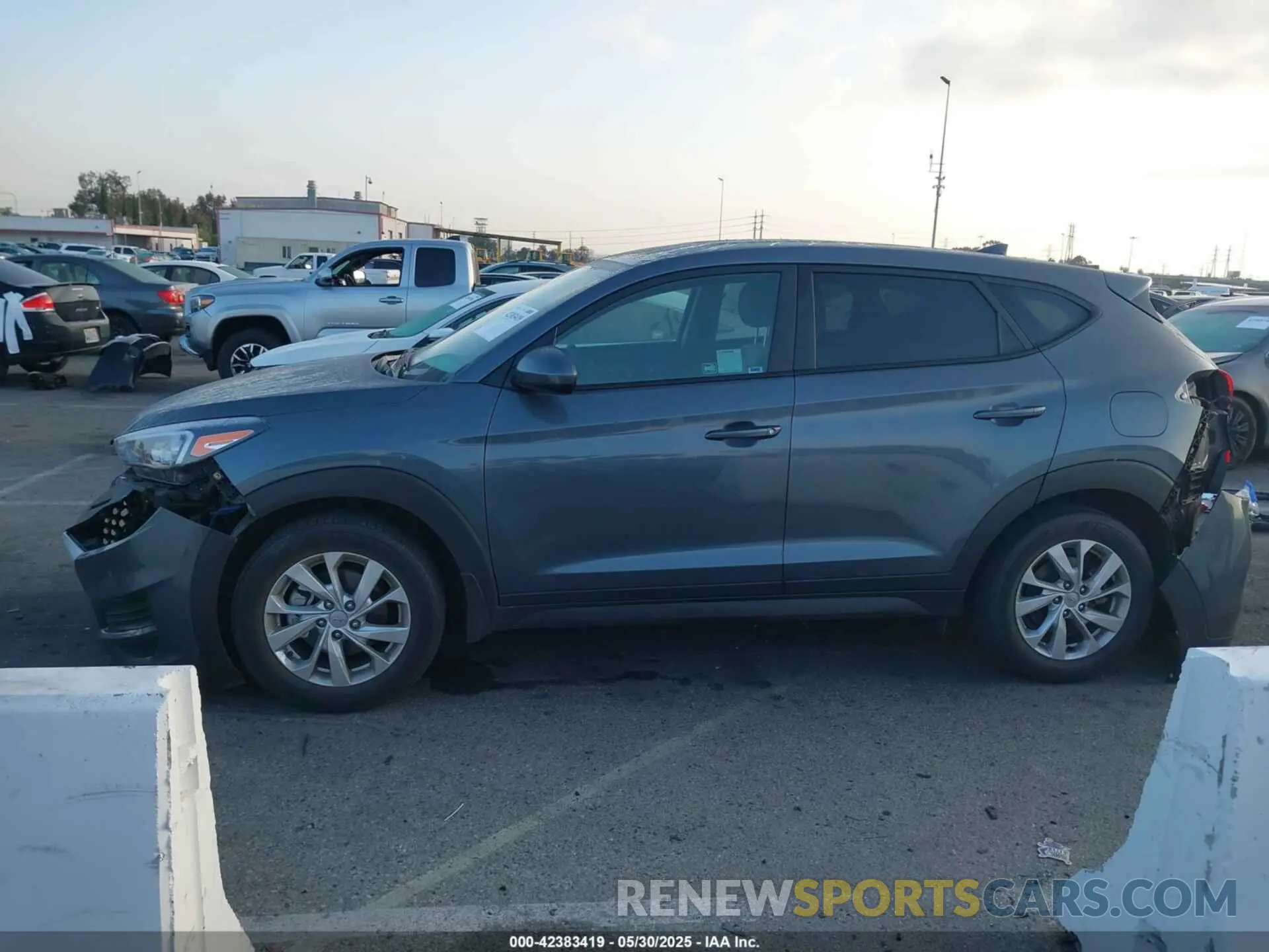 15 Photograph of a damaged car KM8J23A42MU295632 HYUNDAI TUCSON 2021