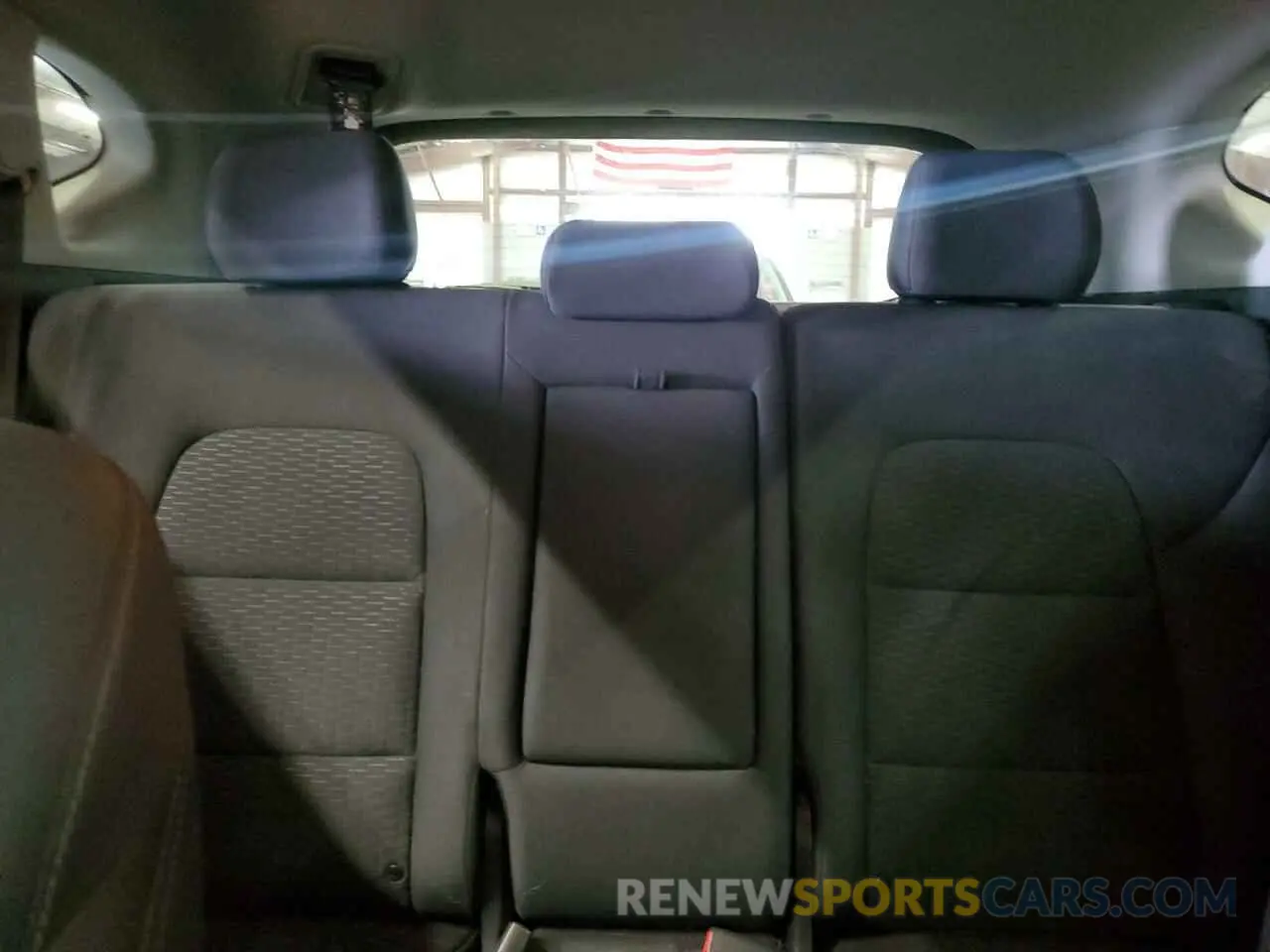 10 Photograph of a damaged car KM8J23A43MU311420 HYUNDAI TUCSON 2021