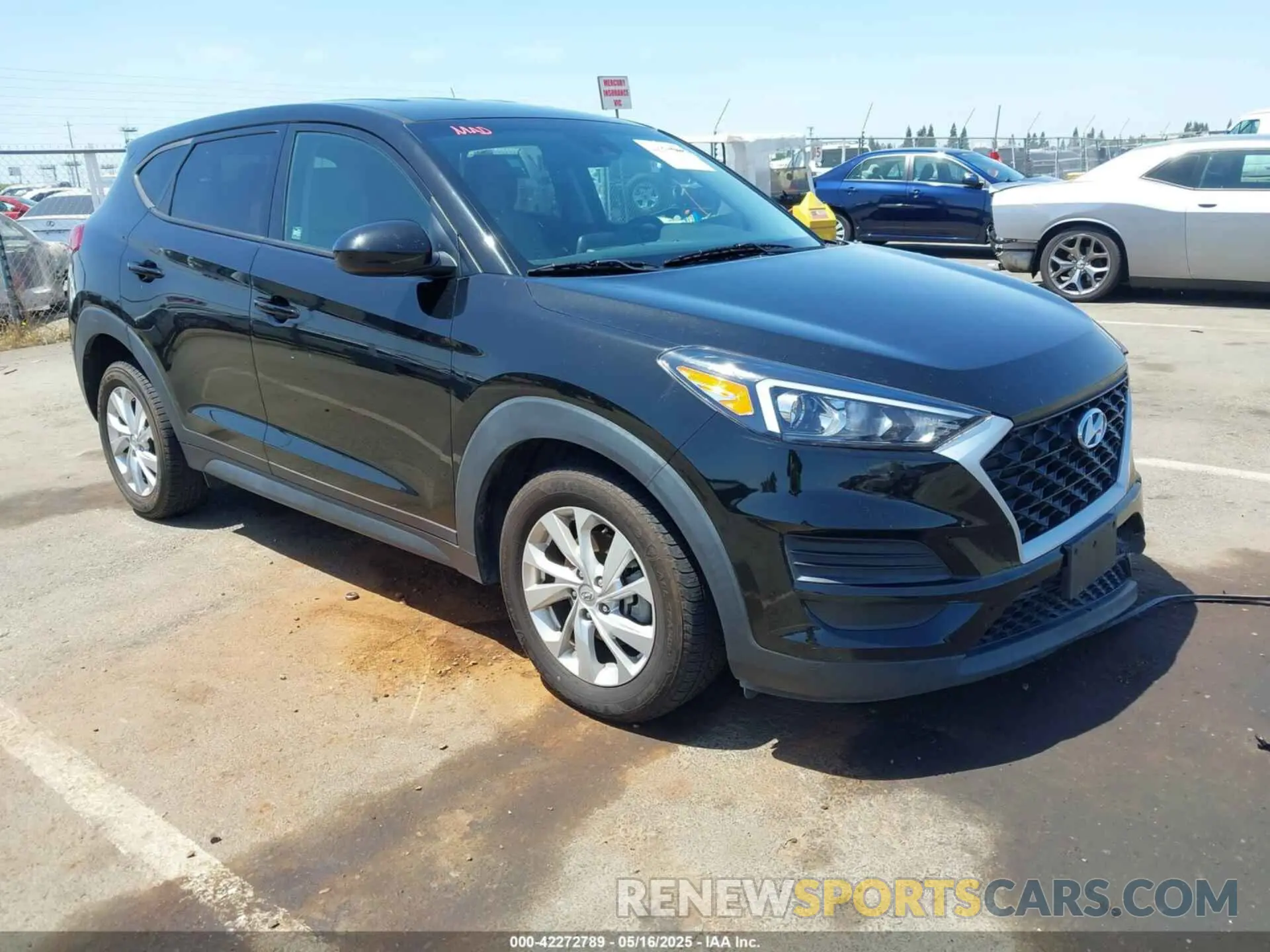 1 Photograph of a damaged car KM8J23A43MU400680 HYUNDAI TUCSON 2021